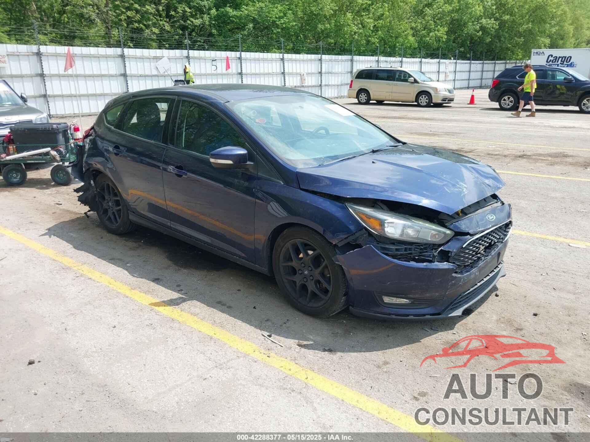 FORD FOCUS 2016 - 1FADP3K2XGL345936
