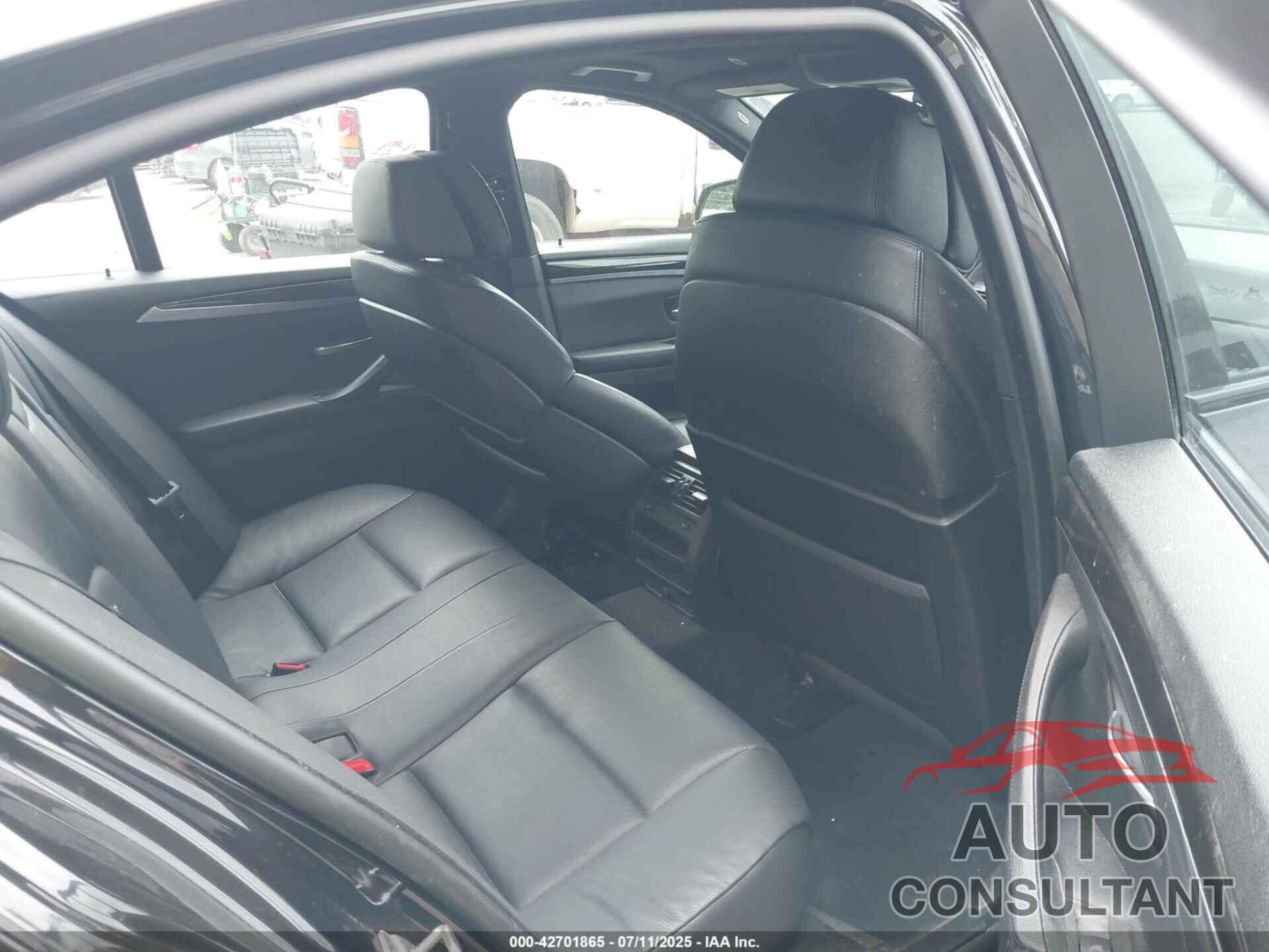 BMW 535I 2012 - WBAFU7C56CDU61714