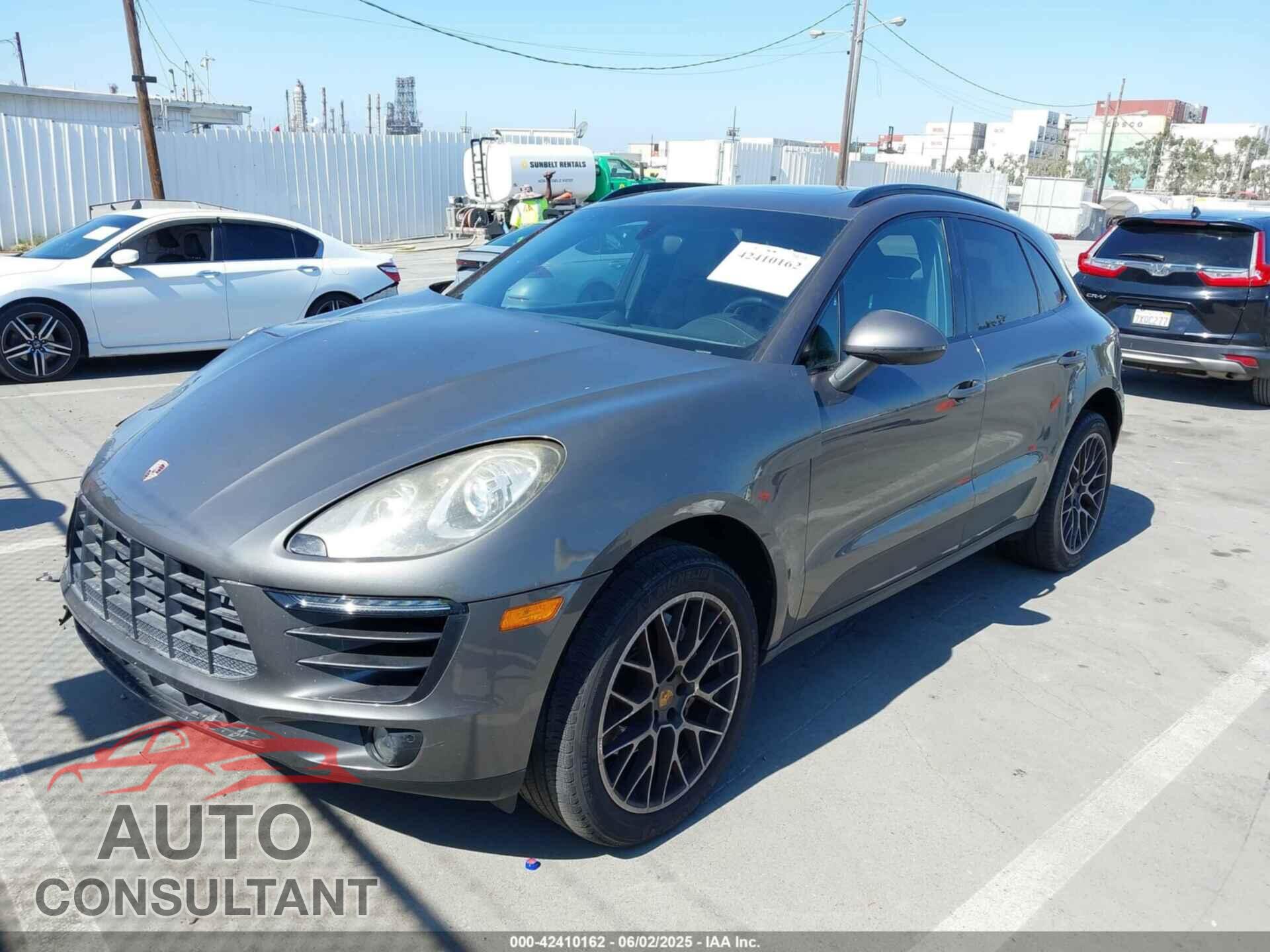 PORSCHE MACAN 2015 - WP1AB2A5XFLB61840