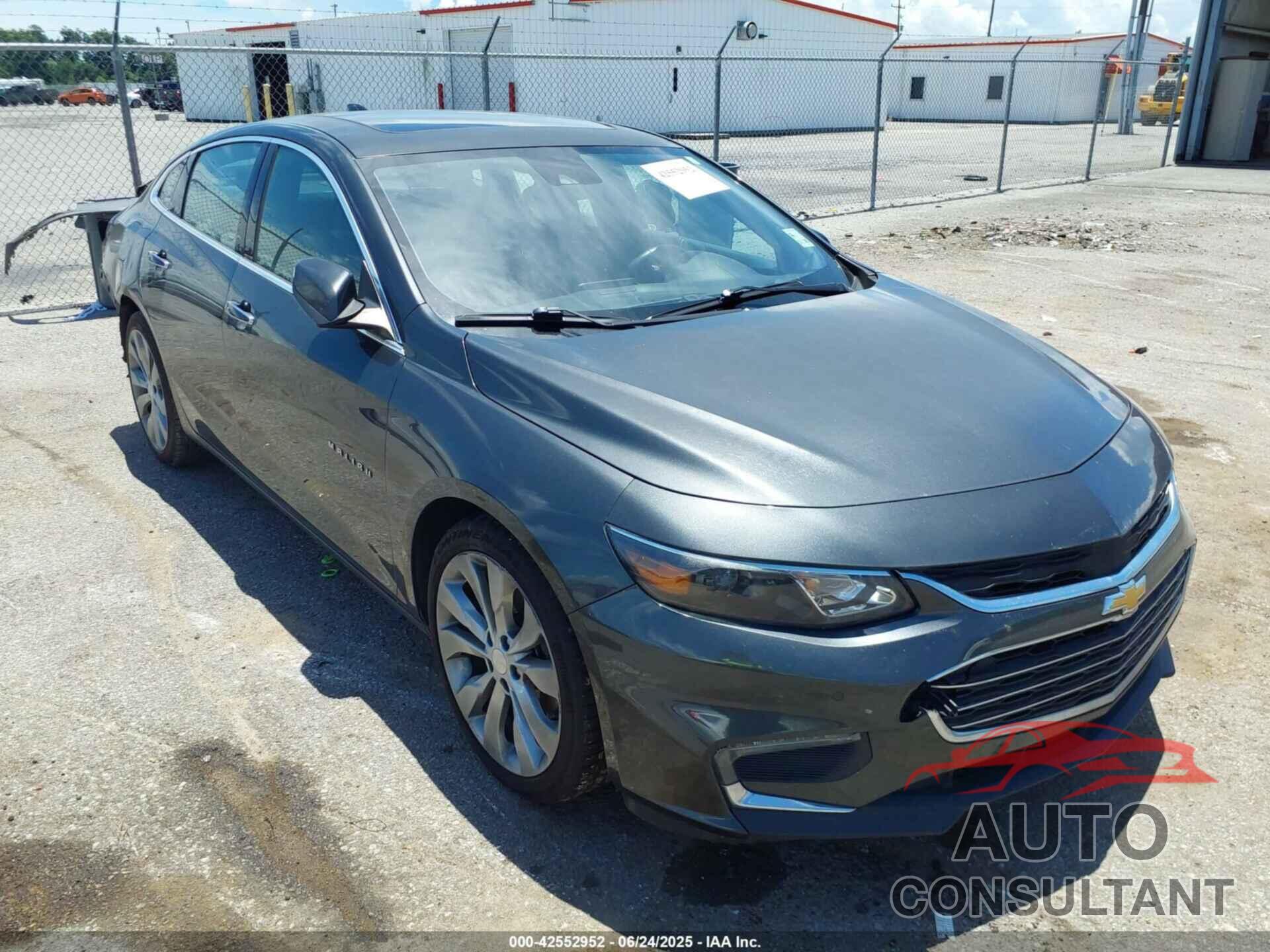 CHEVROLET MALIBU 2017 - 1G1ZH5SX3HF220533