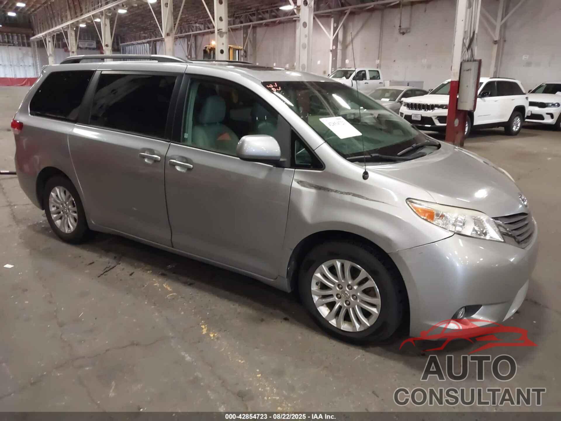 TOYOTA SIENNA 2012 - 5TDYK3DC8CS253166