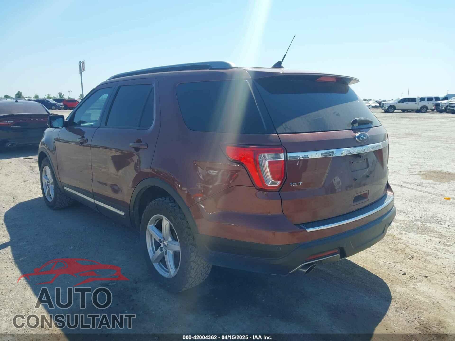 FORD EXPLORER 2018 - 1FM5K7D88JGB17094