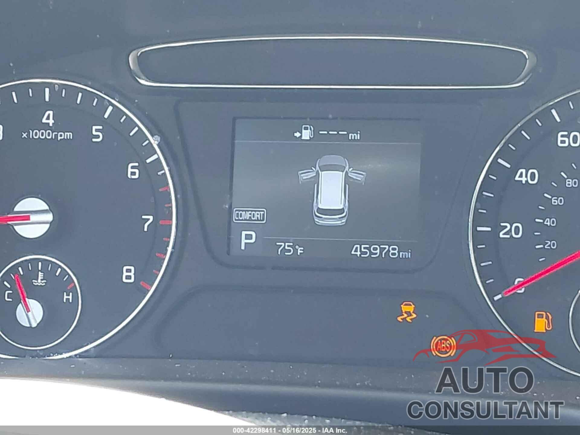 KIA SORENTO 2019 - 5XYPG4A38KG550585