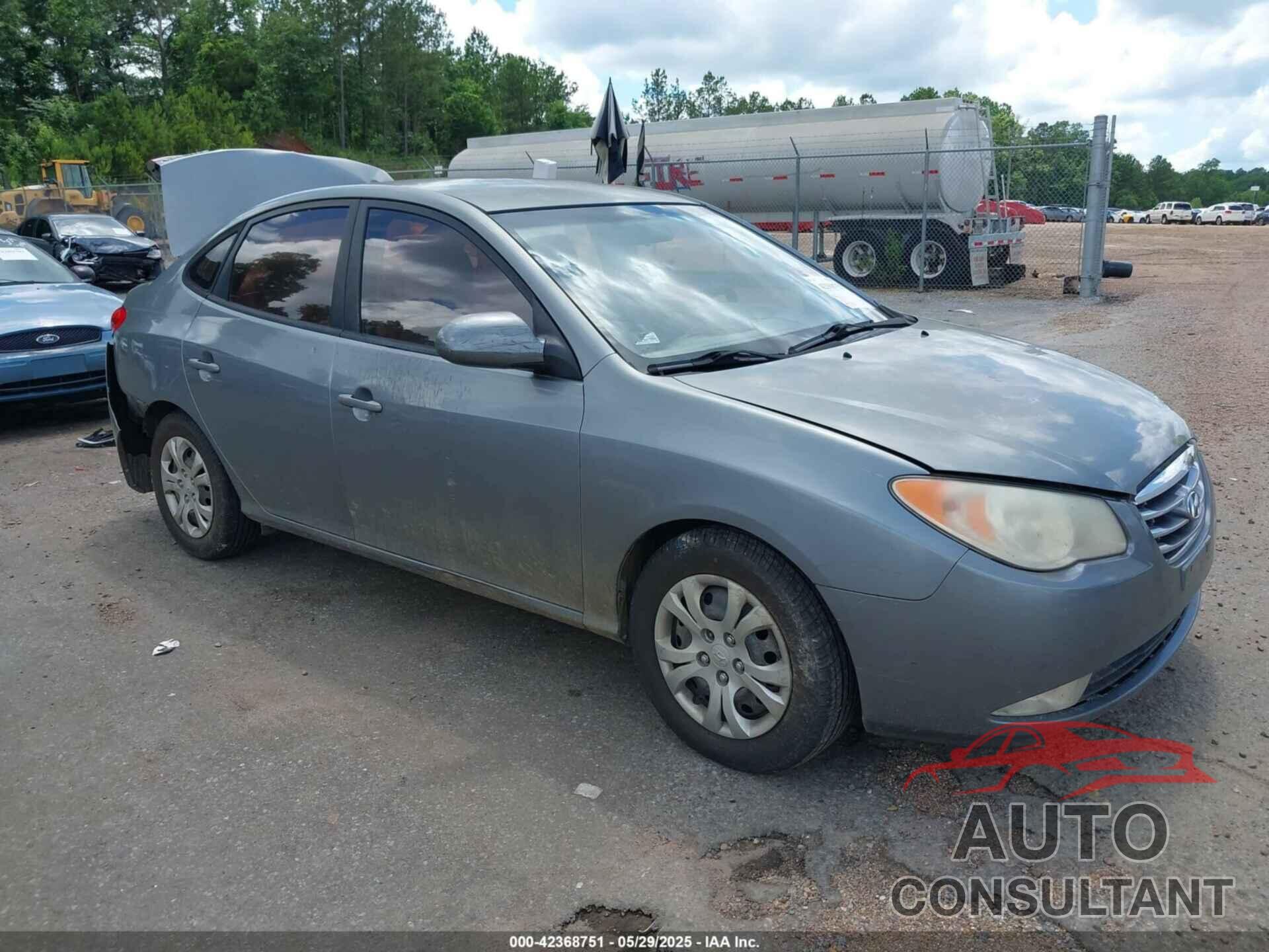 HYUNDAI ELANTRA 2010 - KMHDU4AD3AU192146