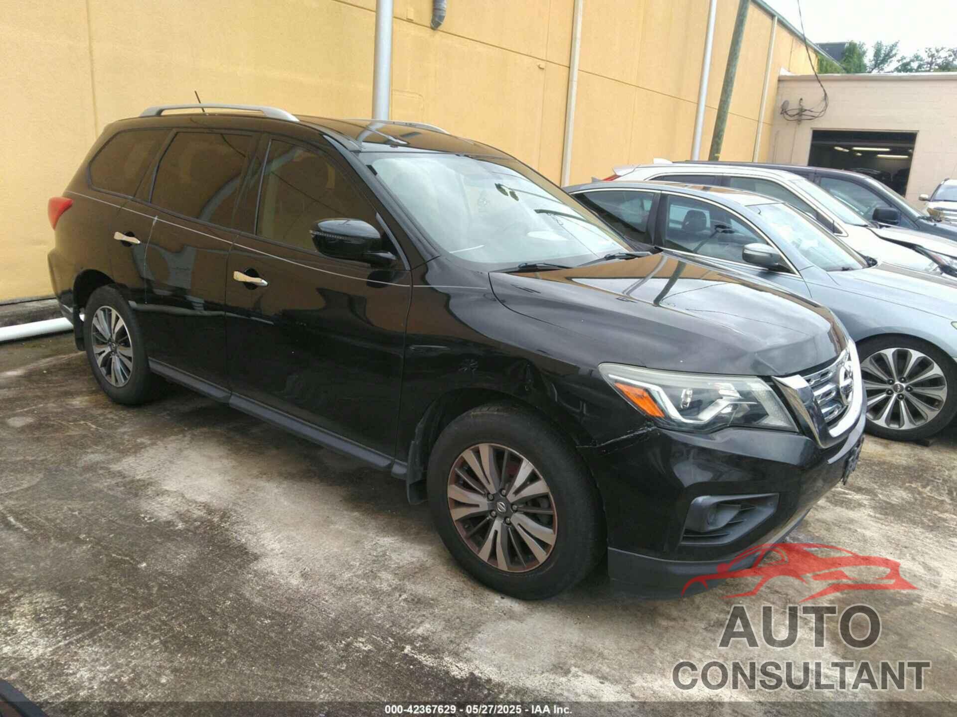NISSAN PATHFINDER 2017 - 5N1DR2MN2HC902650