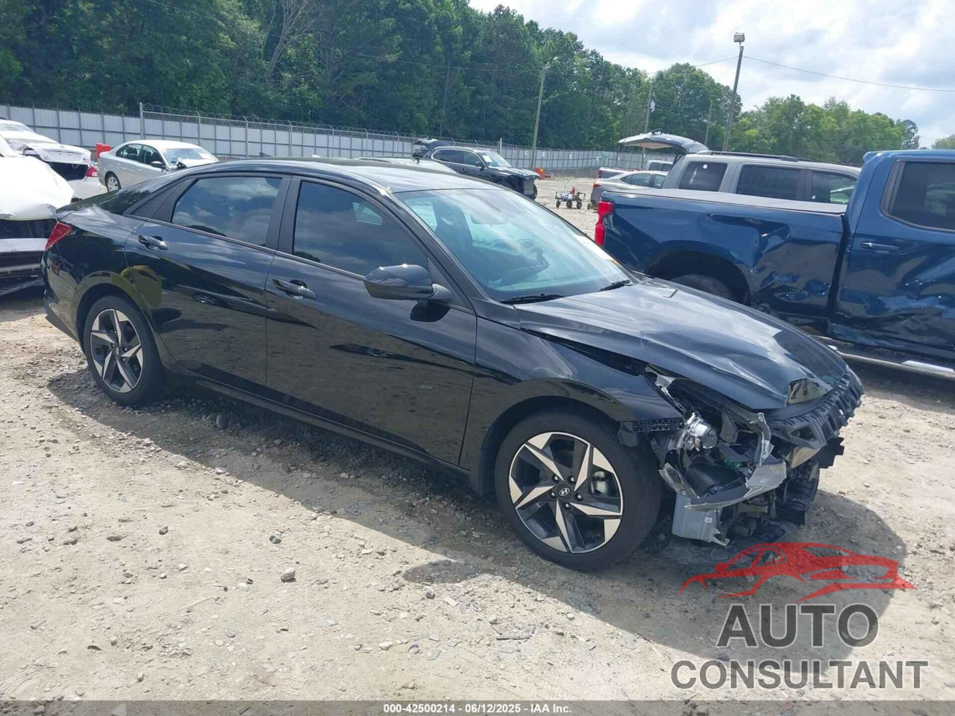 HYUNDAI ELANTRA 2023 - 5NPLS4AG5PH111117