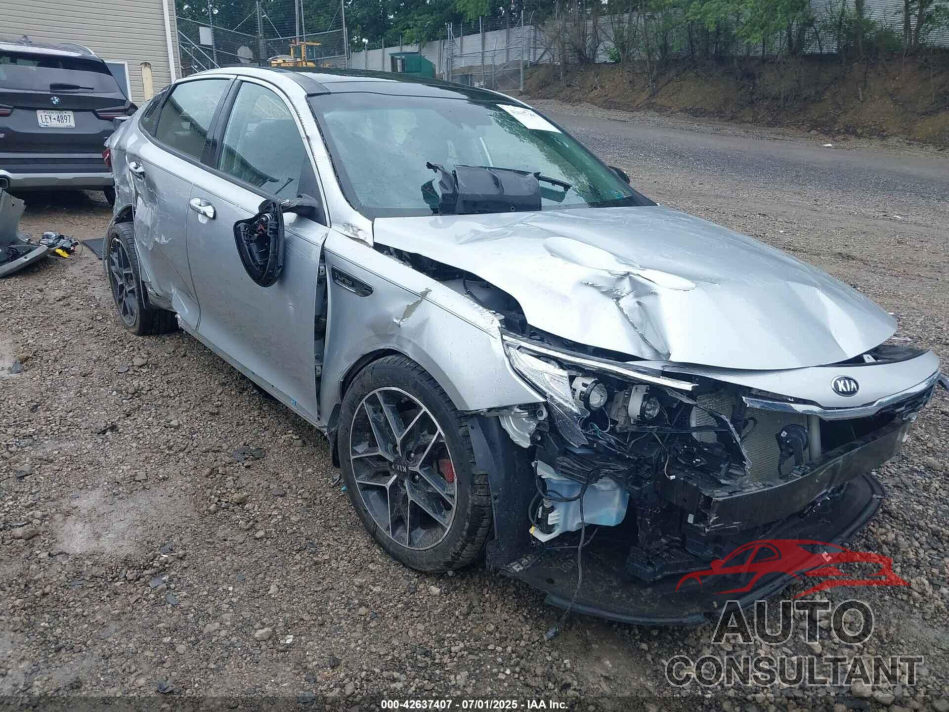 KIA OPTIMA 2020 - 5XXGW4L2XLG448461