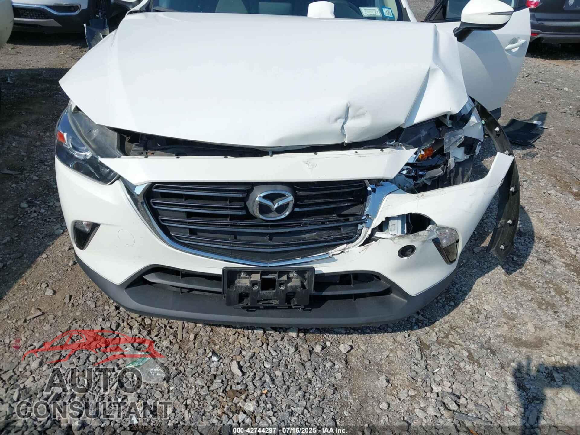 MAZDA CX-3 2019 - JM1DKFC76K1452717