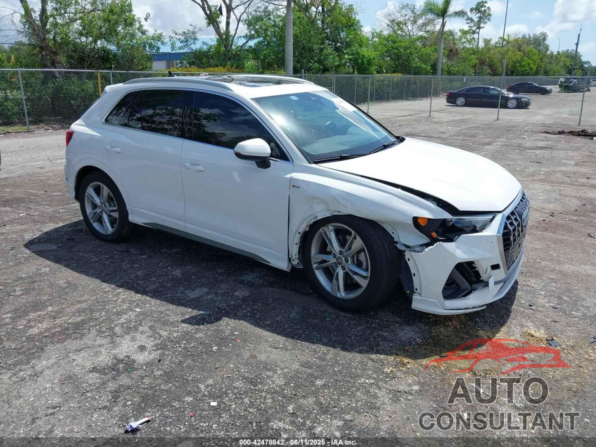AUDI Q3 2020 - WA1DECF38L1030491