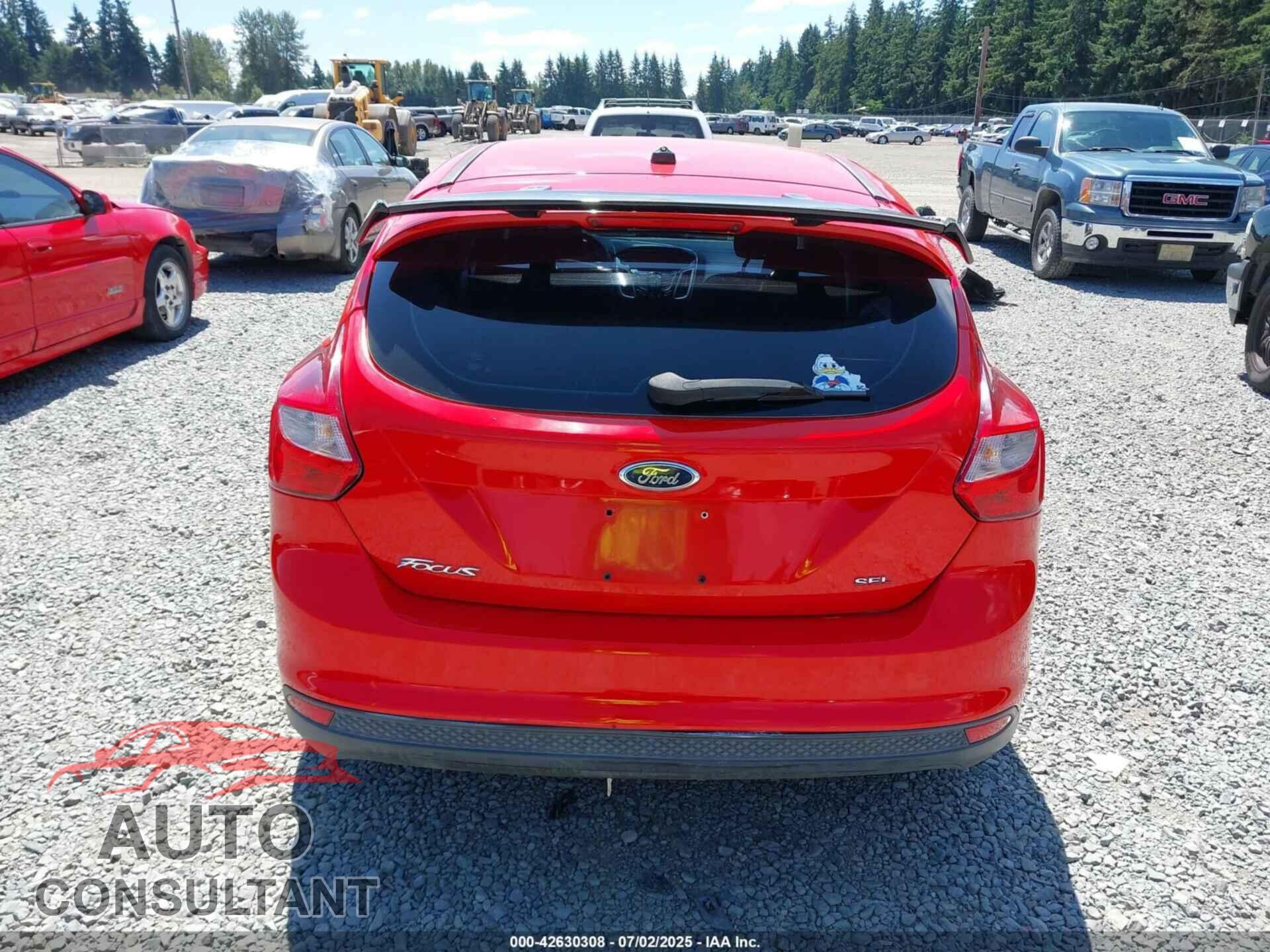 FORD FOCUS 2012 - 1FAHP3M24CL140704
