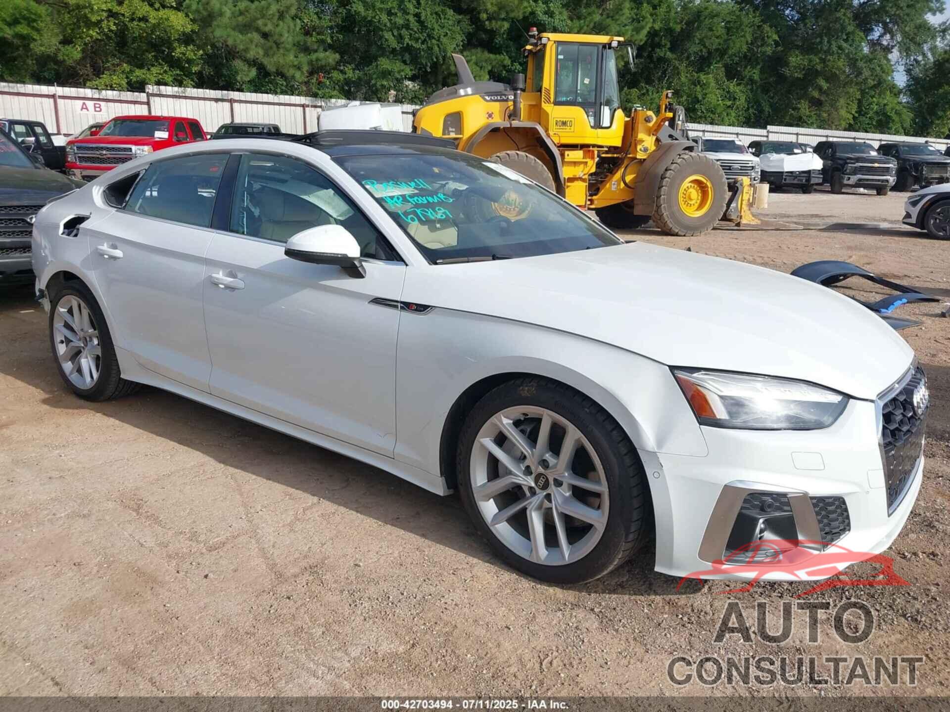 AUDI A5 SPORTBACK 2023 - WAUEACF56PA071096