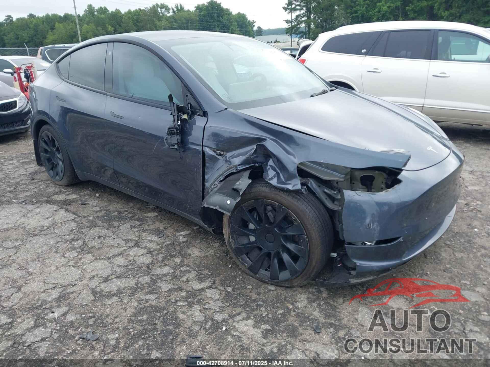 TESLA MODEL Y 2023 - 7SAYGDEE0PA125912