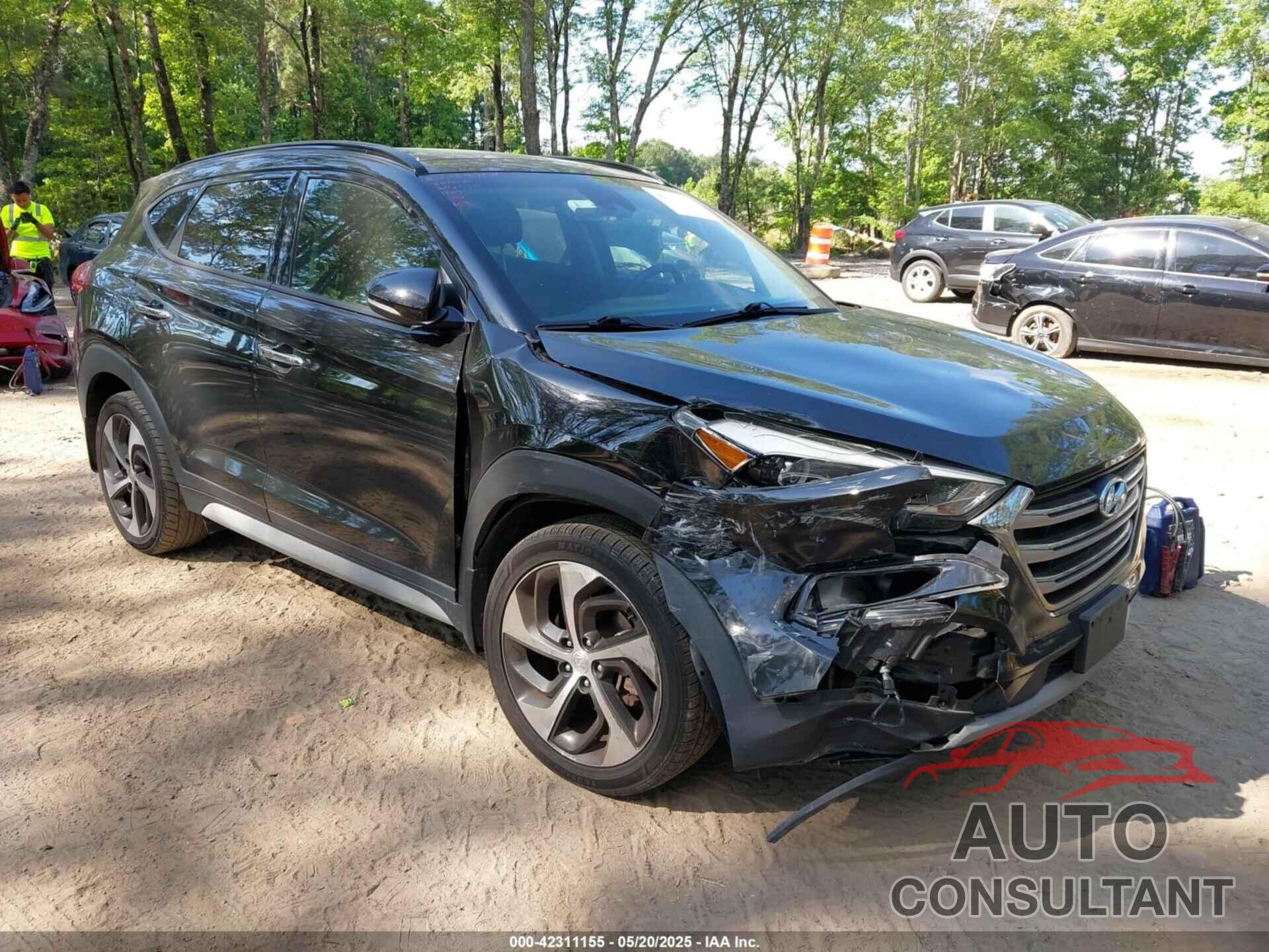 HYUNDAI TUCSON 2018 - KM8J33A28JU671855