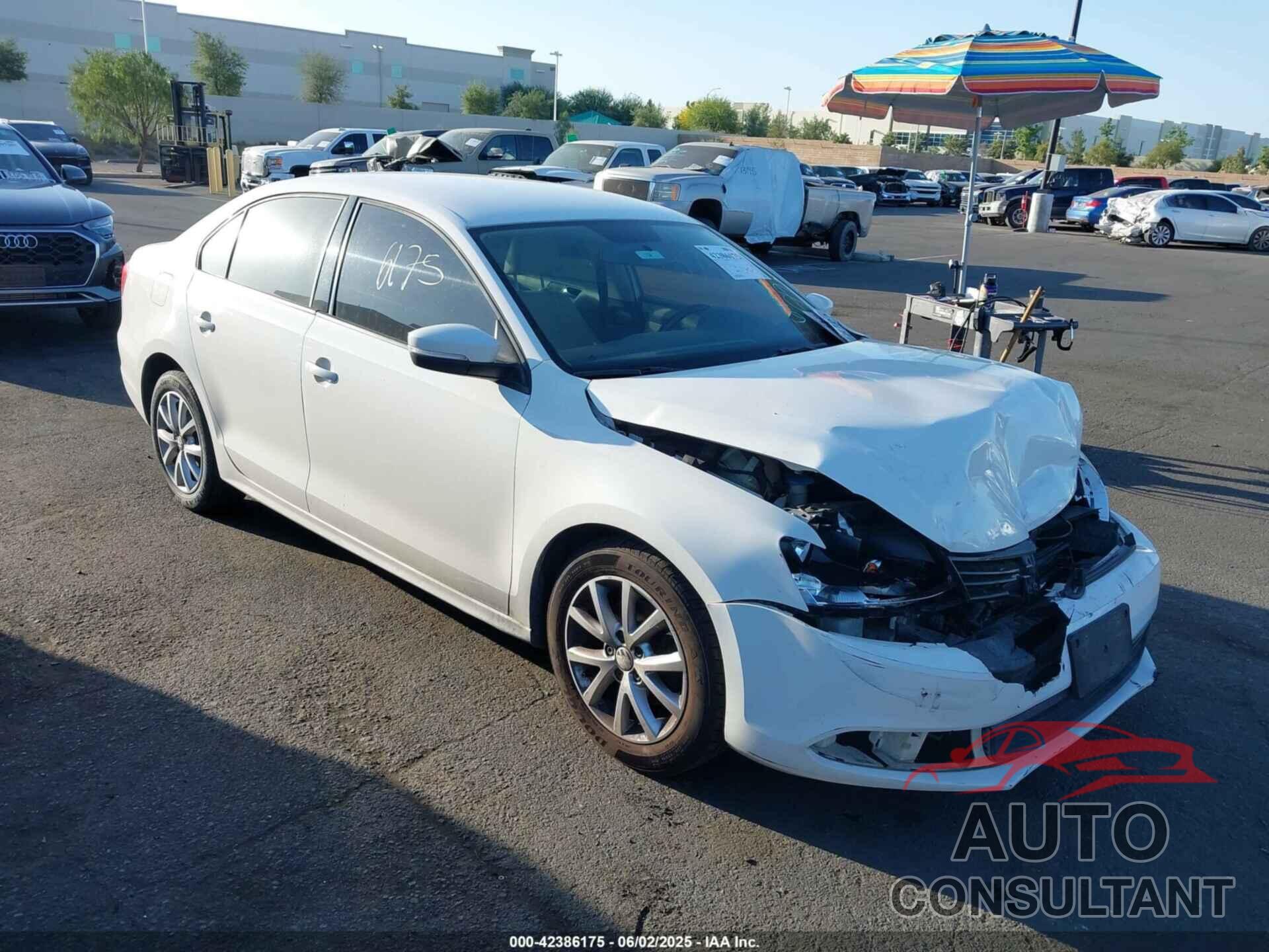 VOLKSWAGEN JETTA 2011 - 3VWBZ7AJ3BM021789