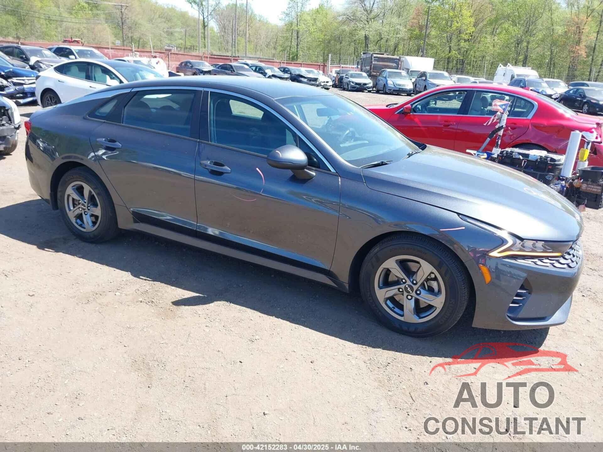KIA K5 2022 - 5XXG14J21NG118938