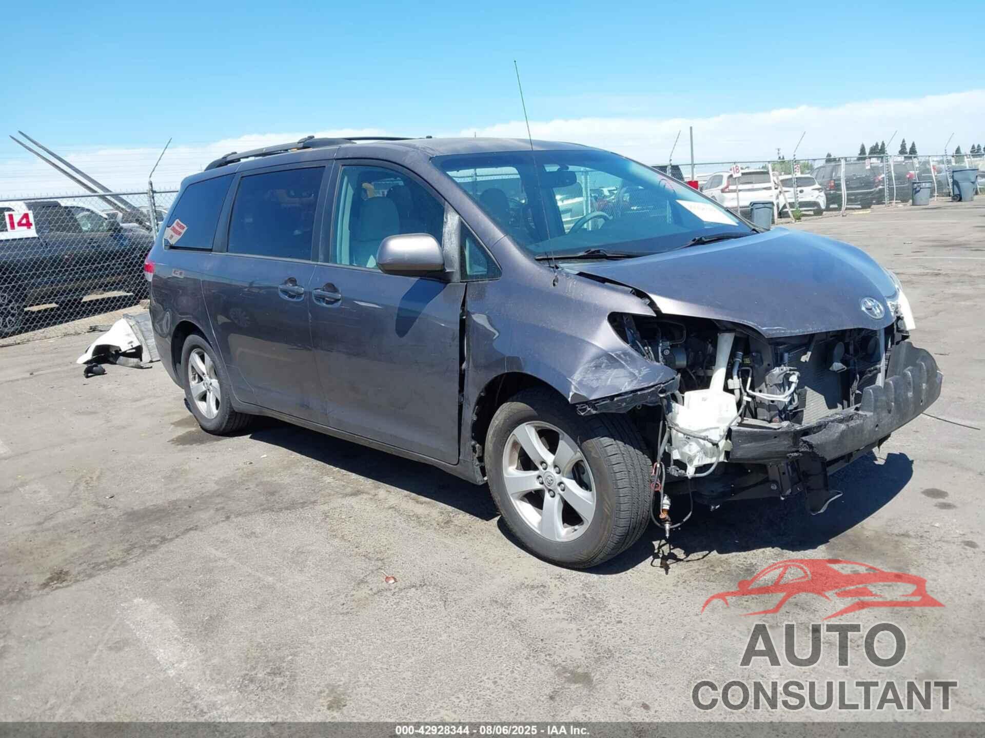 TOYOTA SIENNA 2012 - 5TDKK3DC0CS265740
