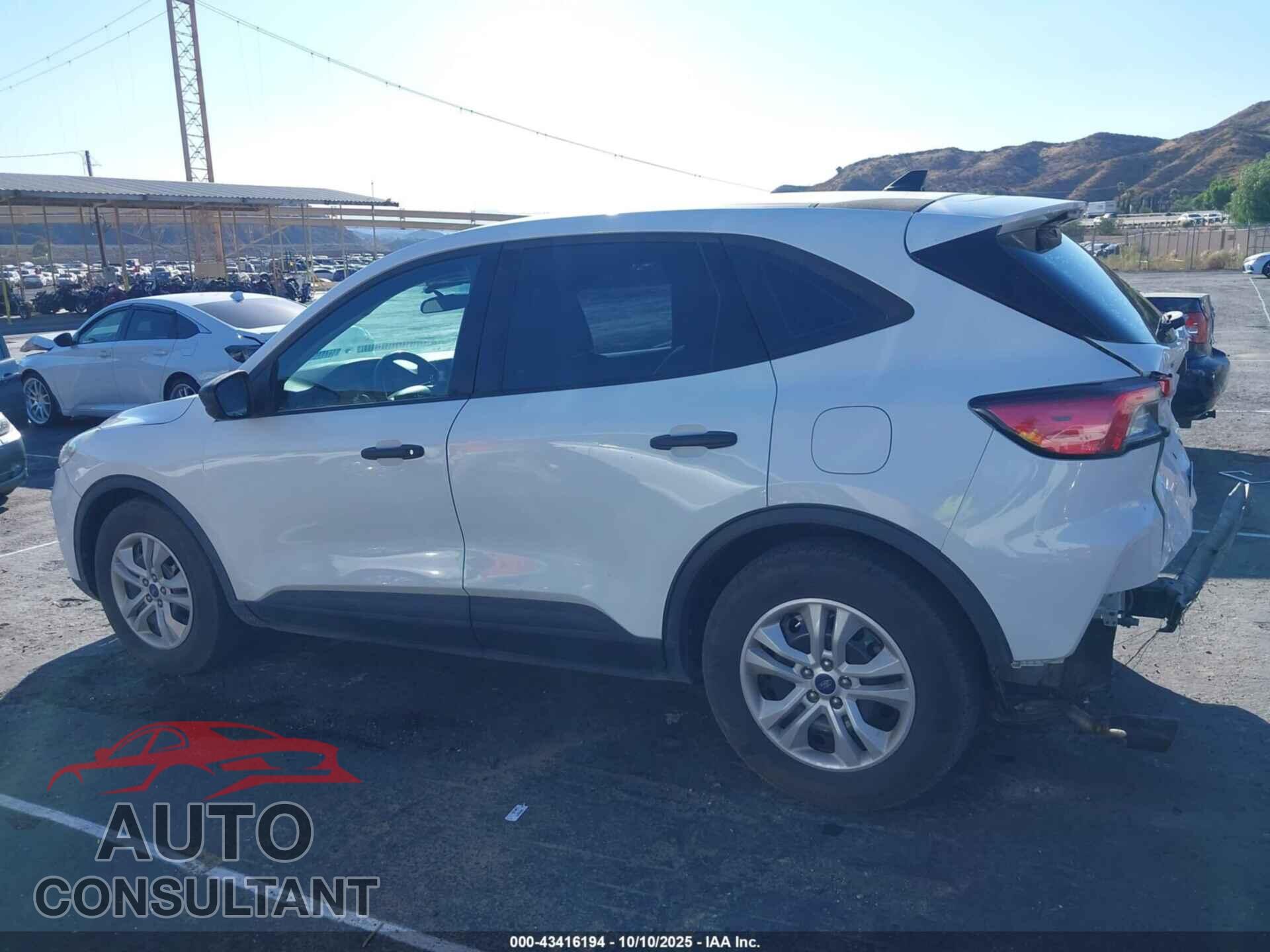 FORD ESCAPE 2020 - 1FMCU0F62LUA35581