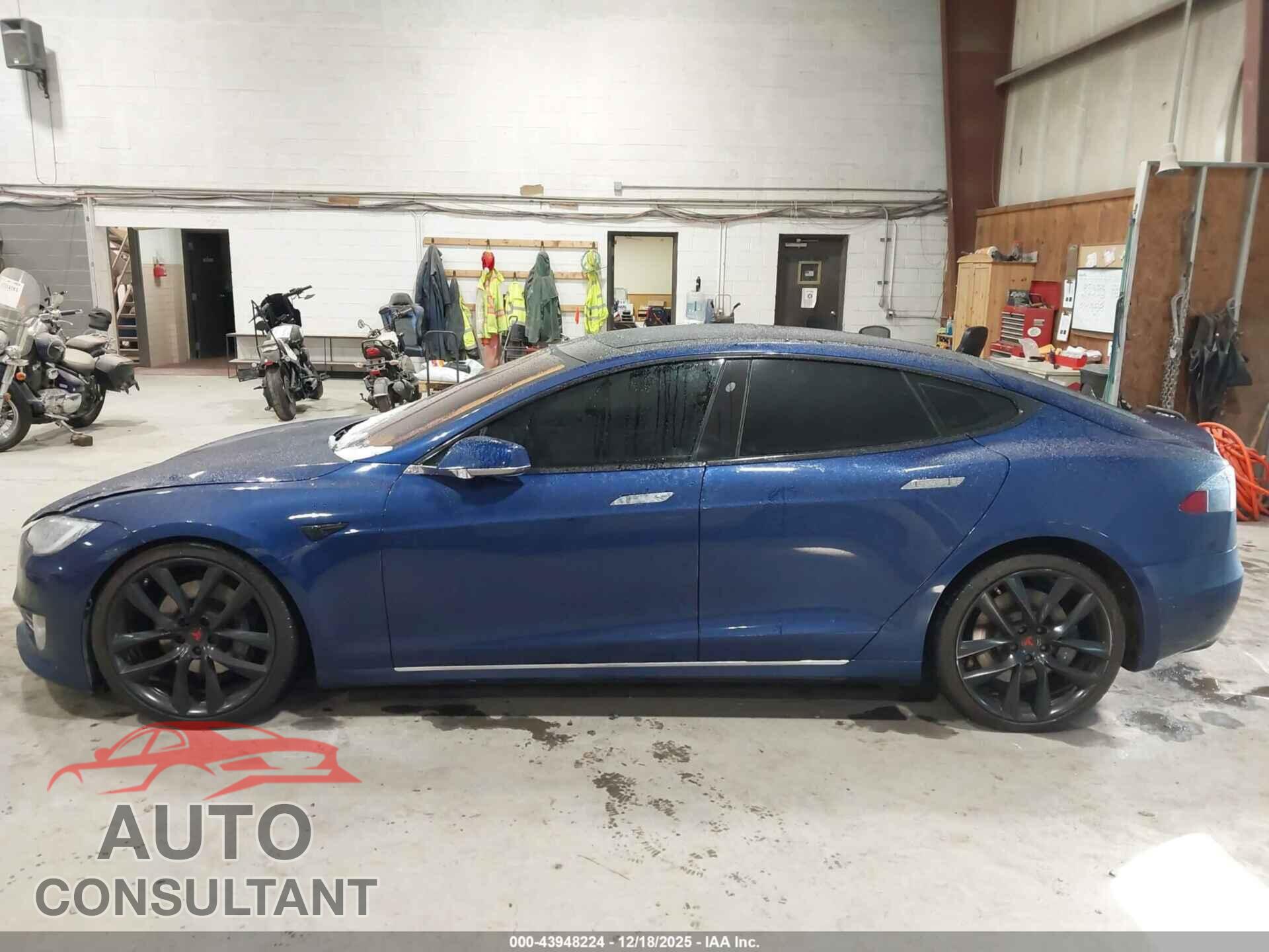TESLA MODEL S 2017 - 5YJSA1E21HF181788