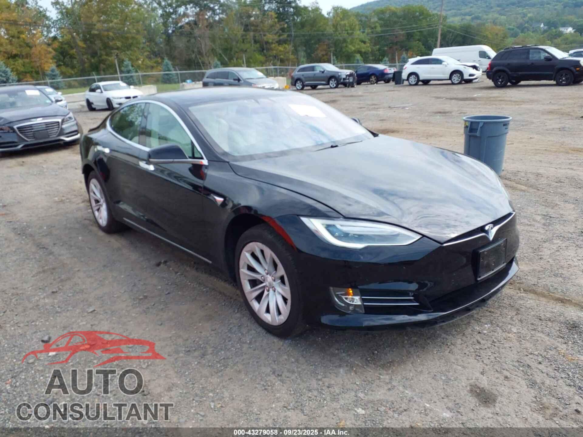 TESLA MODEL S 2018 - 5YJSA1E27JF282954
