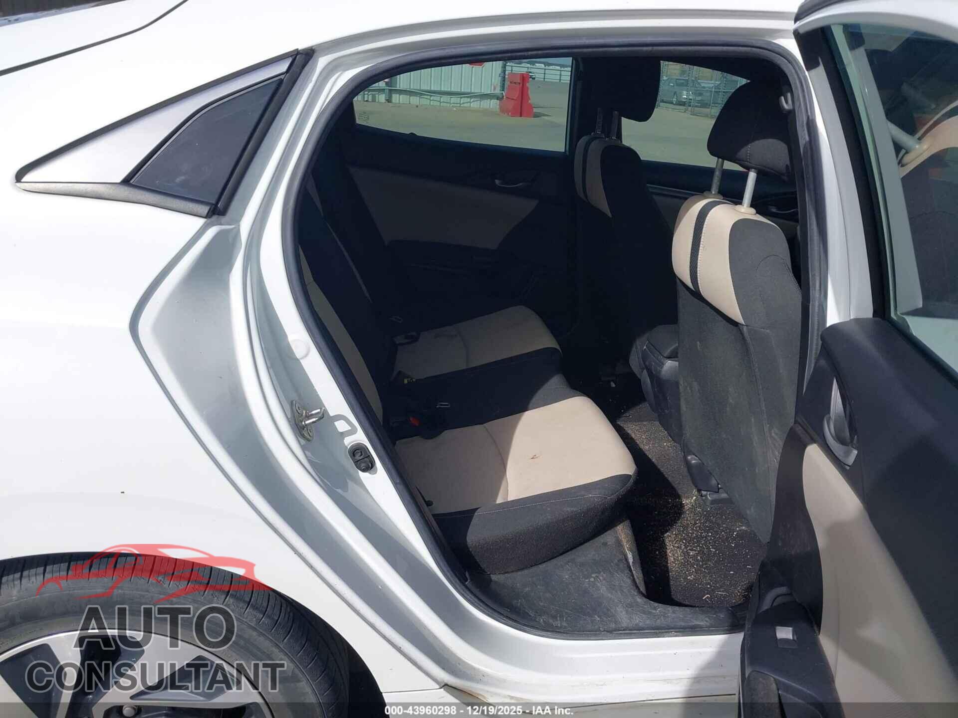 HONDA CIVIC 2017 - SHHFK7H26HU212738