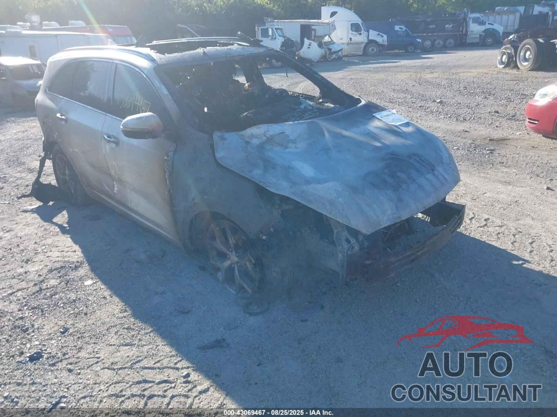 KIA SORENTO 2016 - 5XYPKDA57GG166224