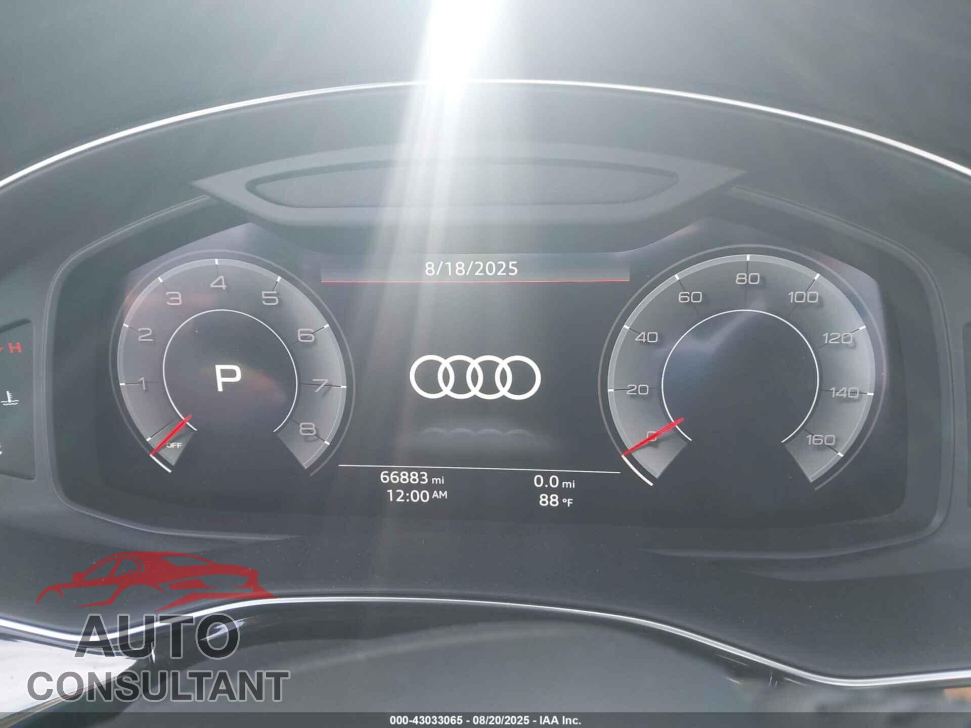 AUDI Q8 2019 - WA1EVAF19KD021237