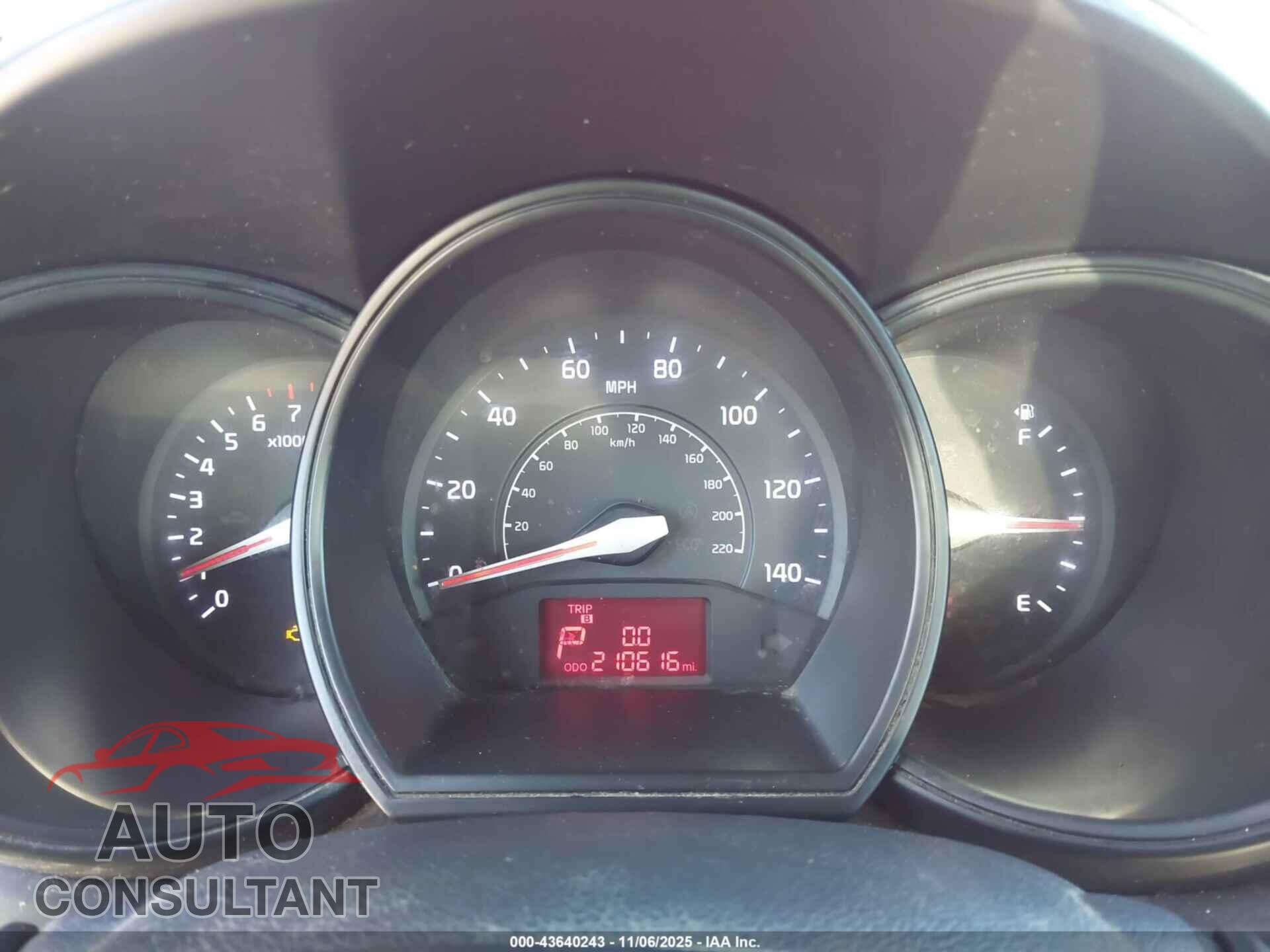 KIA RIO 2013 - KNADM4A38D6161217