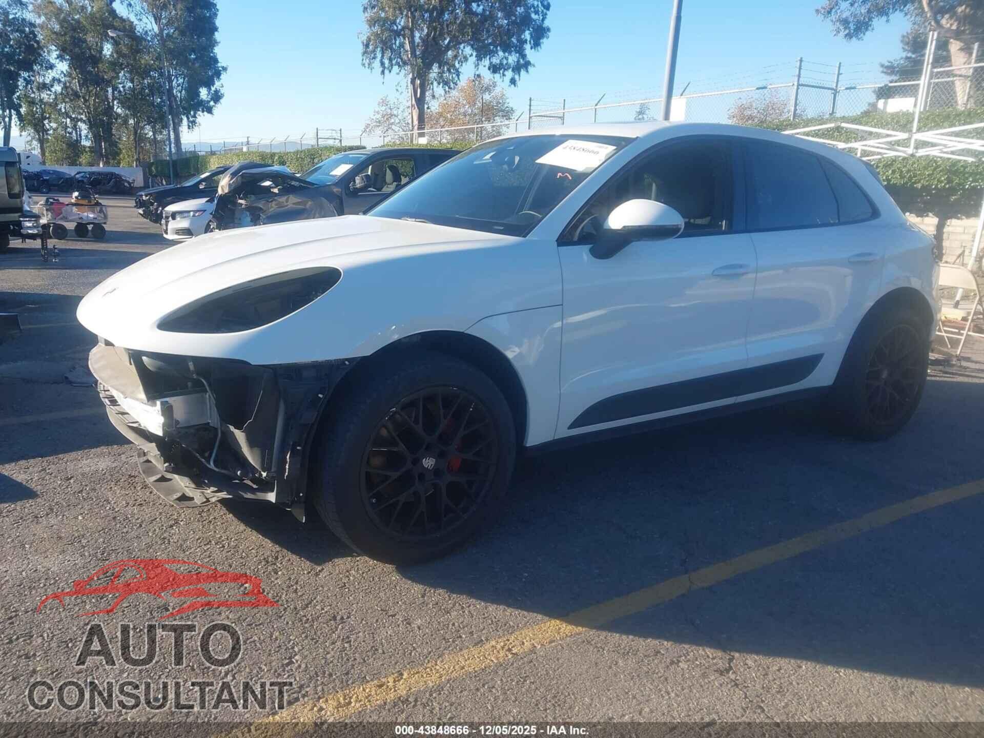 PORSCHE MACAN 2018 - WP1AB2A51JLB34440