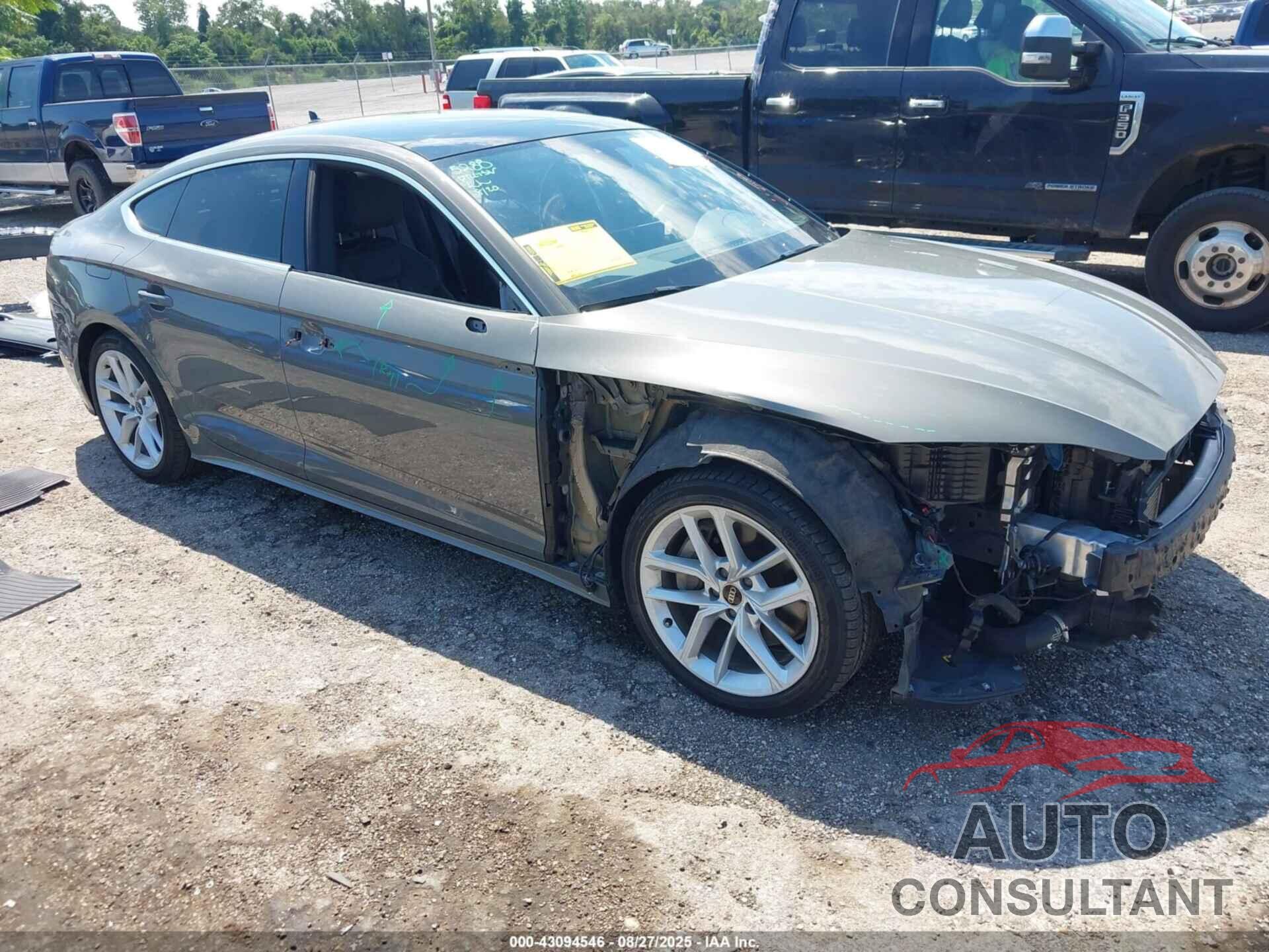 AUDI A5 SPORTBACK 2023 - WAUFACF50PA020715
