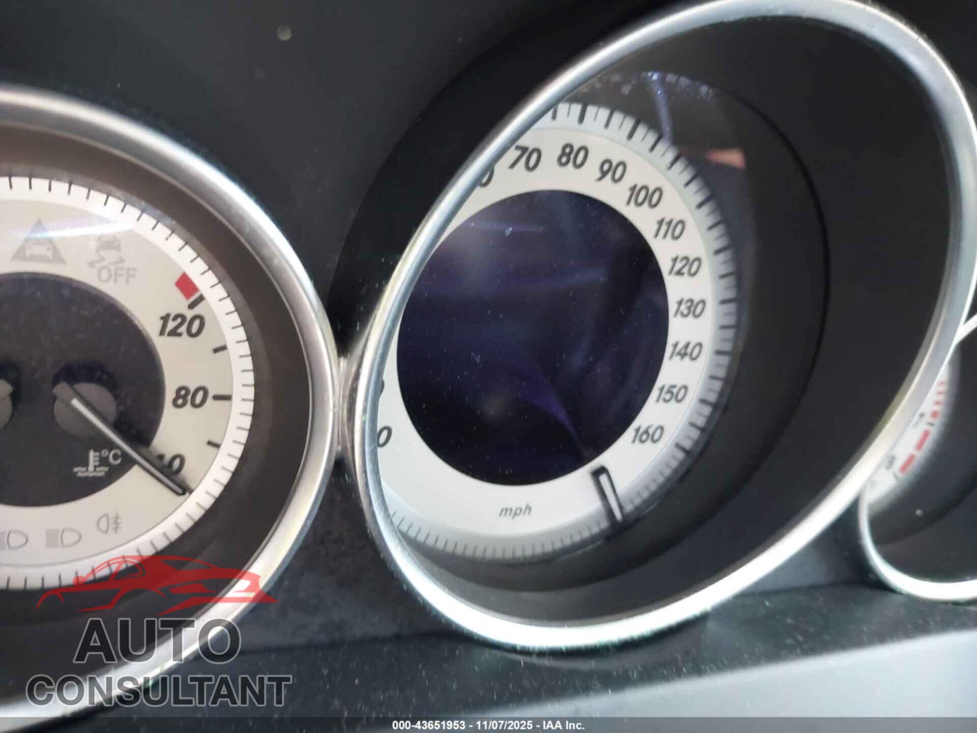 MERCEDES-BENZ C 300 2012 - WDDGF8BB6CA698564