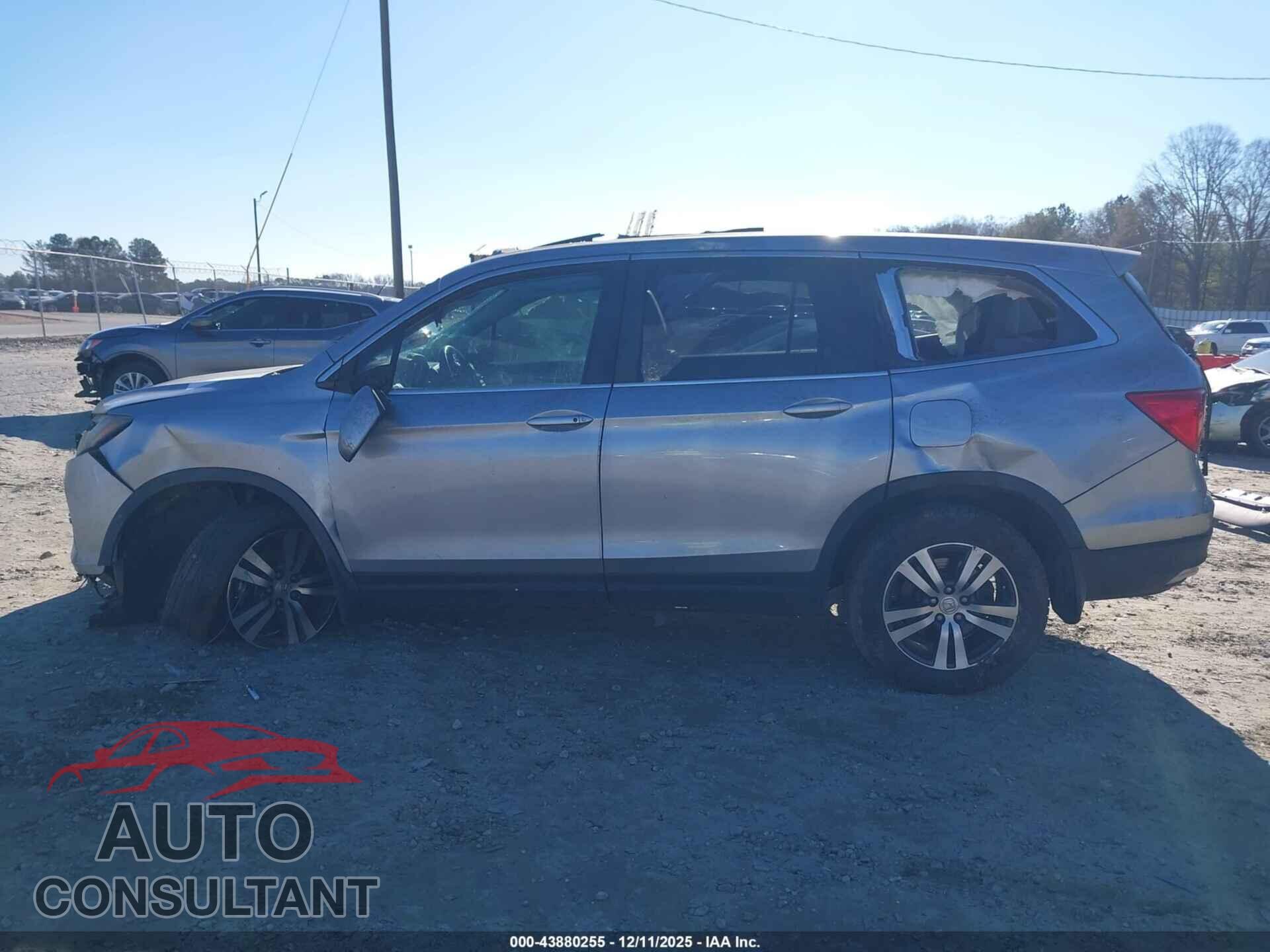 HONDA PILOT 2018 - 5FNYF5H50JB018564