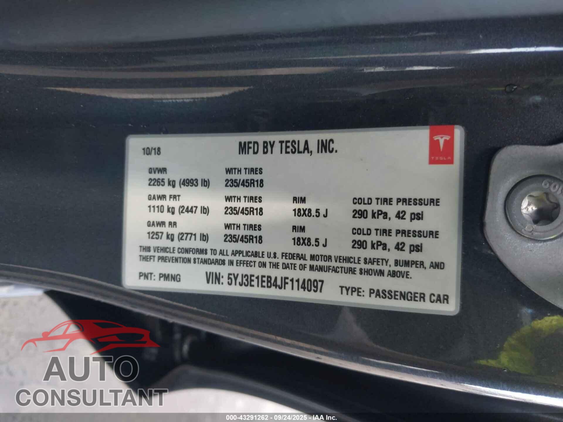 TESLA MODEL 3 2018 - 5YJ3E1EB4JF114097