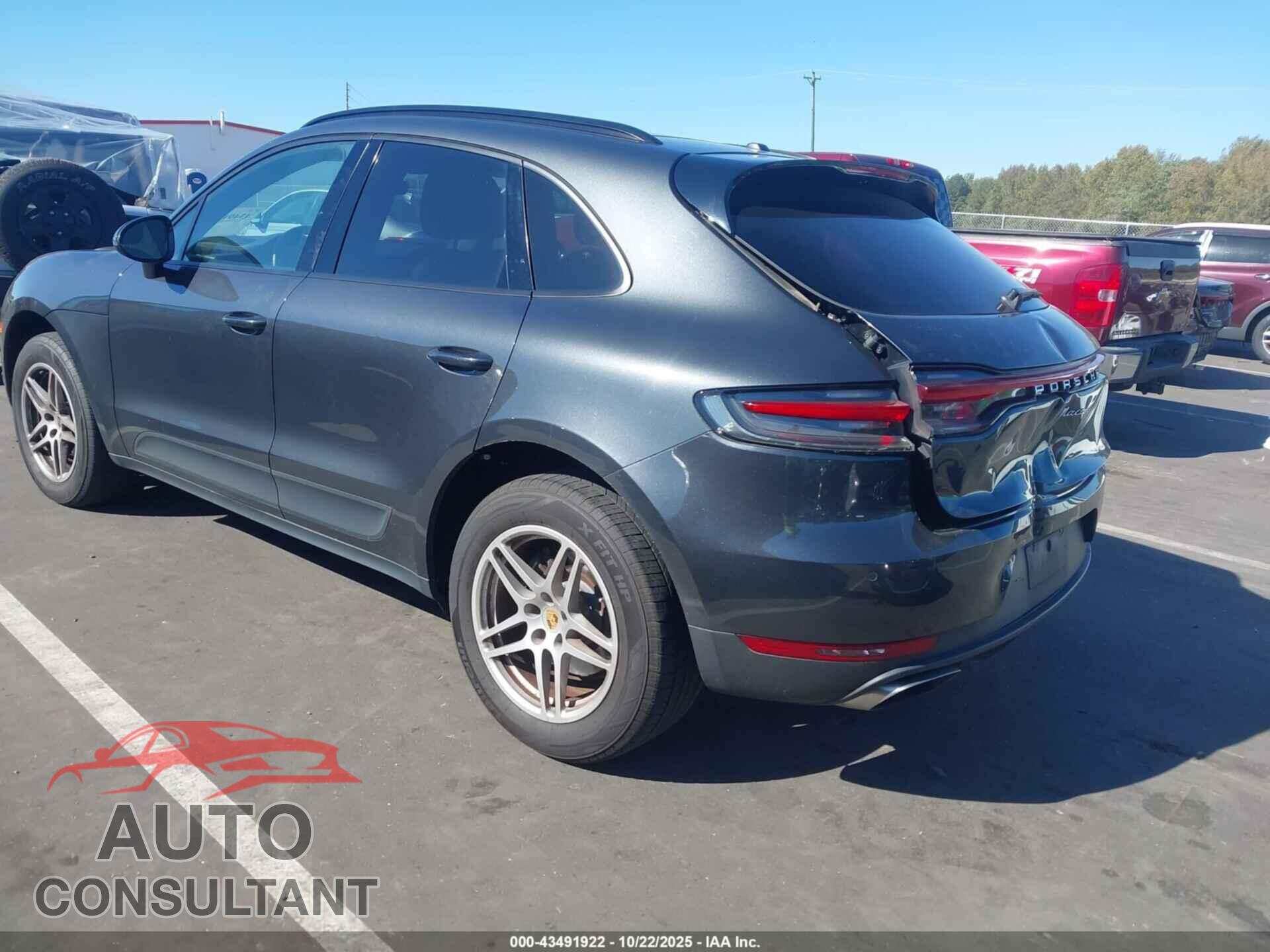 PORSCHE MACAN 2019 - WP1AA2A54KLB00934