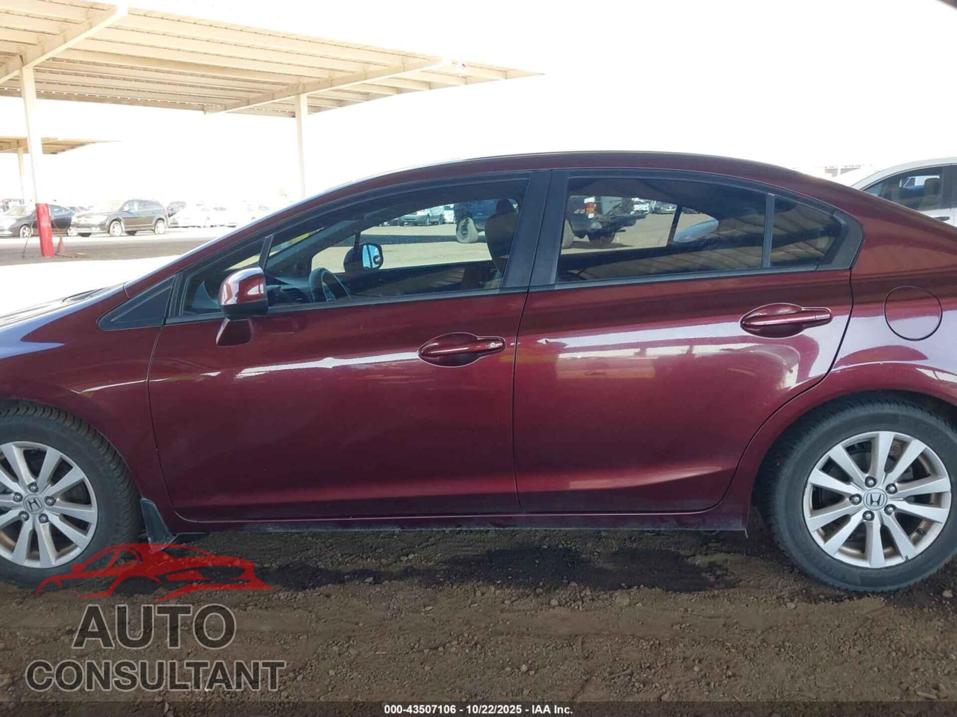 HONDA CIVIC 2012 - 19XFB2F82CE059284