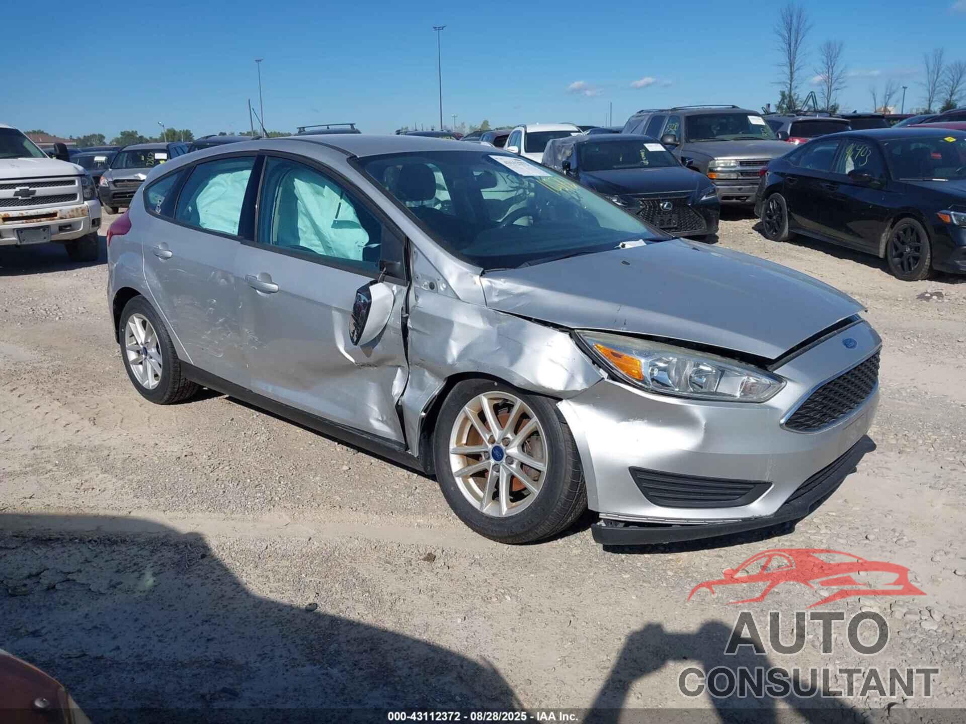 FORD FOCUS 2015 - 1FADP3K26FL328663