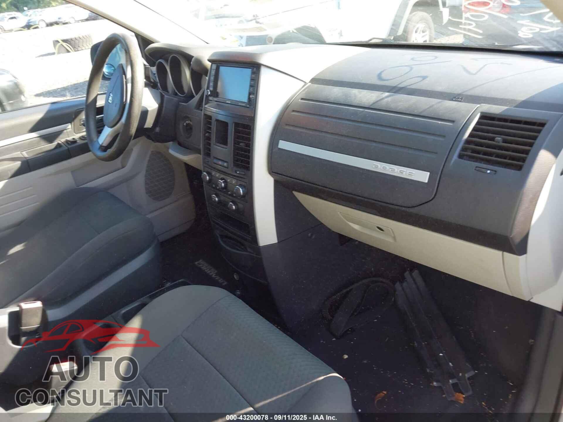 DODGE GRAND CARAVAN 2010 - 2D4RN4DE4AR349937