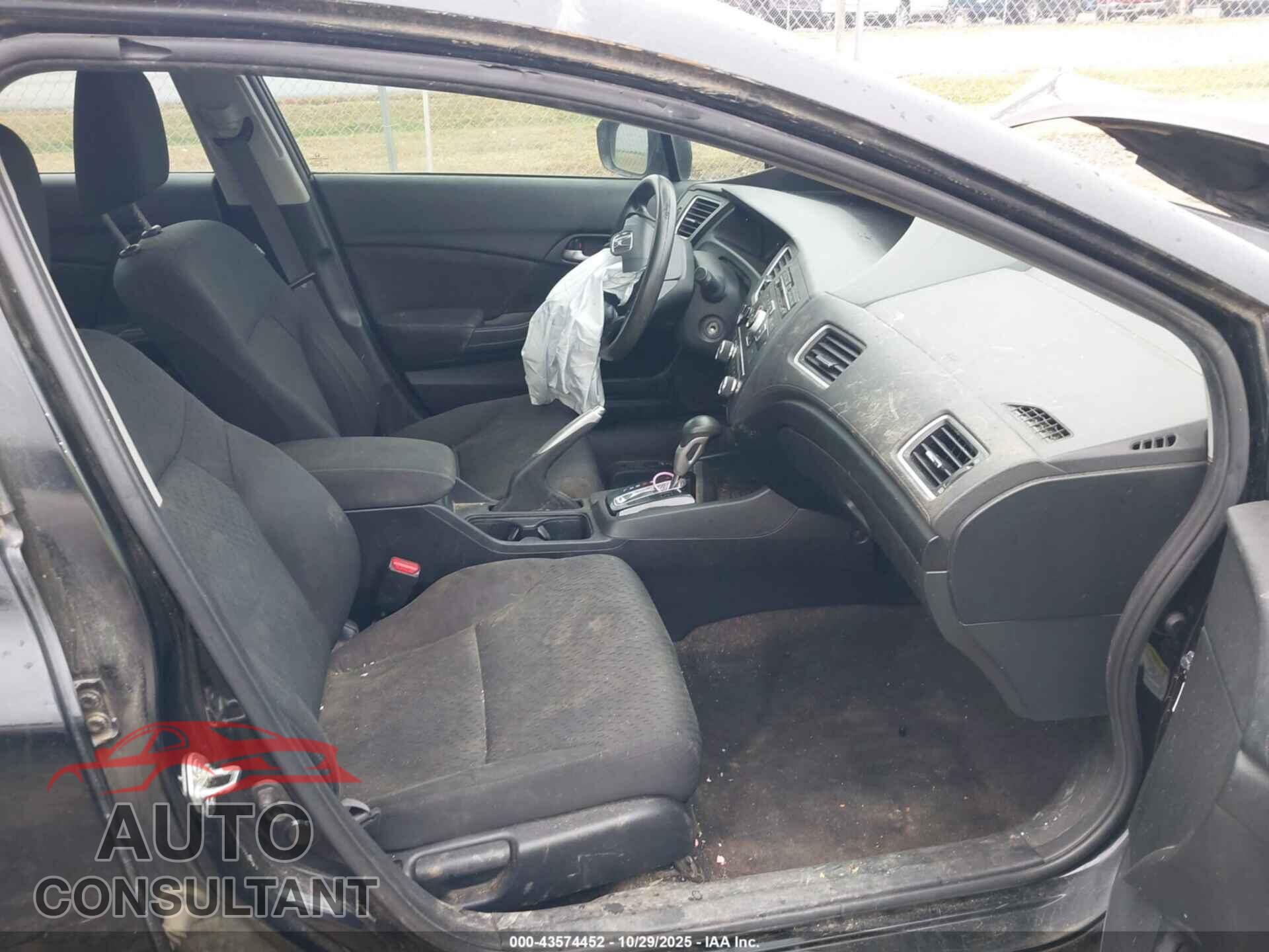 HONDA CIVIC 2015 - 2HGFB2F58FH544836