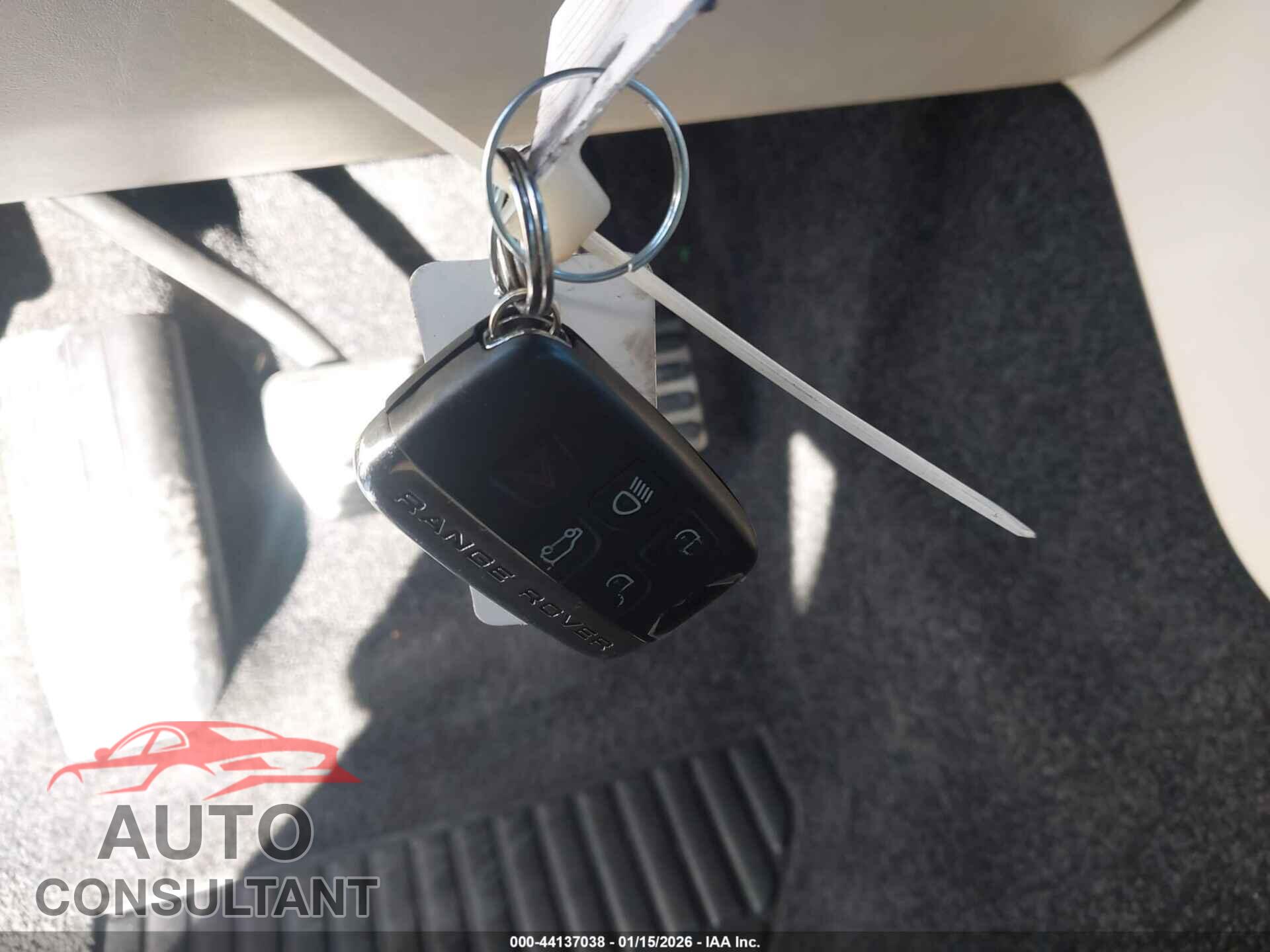 LAND ROVER RANGE ROVER 2015 - SALGV2TF2FA236527