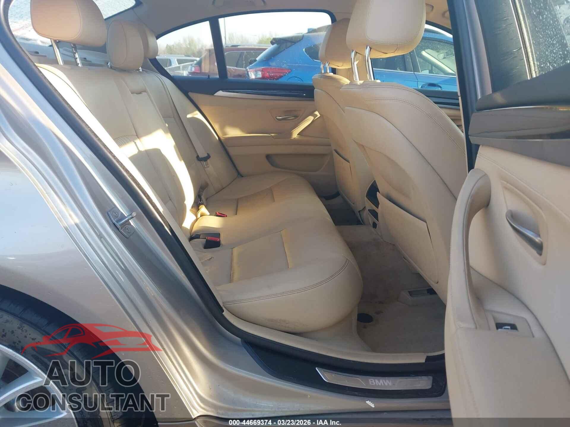 BMW 528I 2015 - WBA5A5C55FD518482