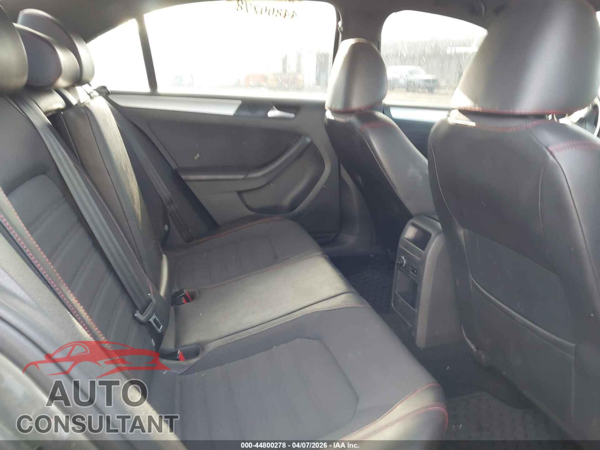 VOLKSWAGEN JETTA 2012 - 3VW5A7AJ7CM379760