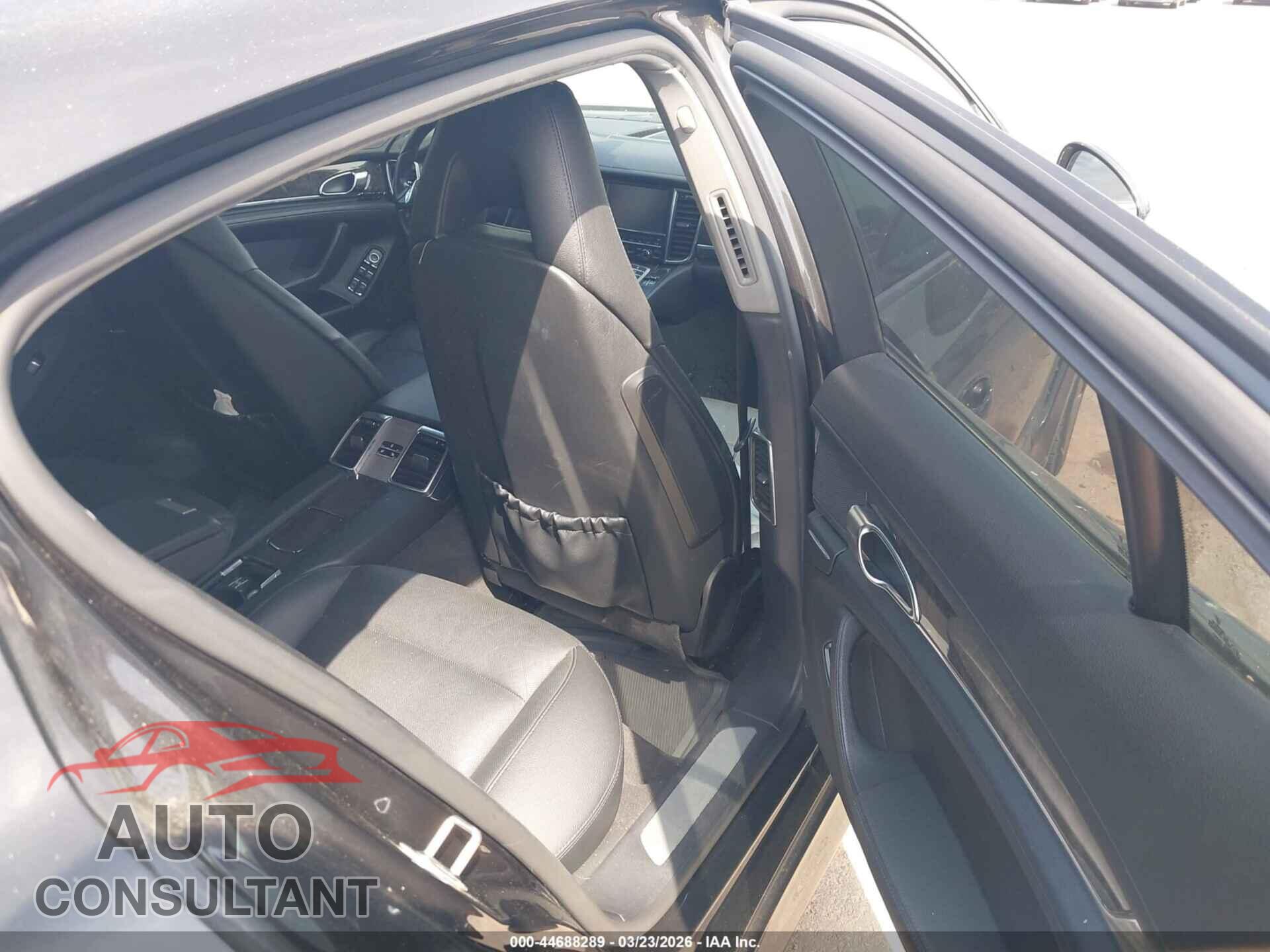 PORSCHE PANAMERA 2012 - WP0AA2A76CL013461