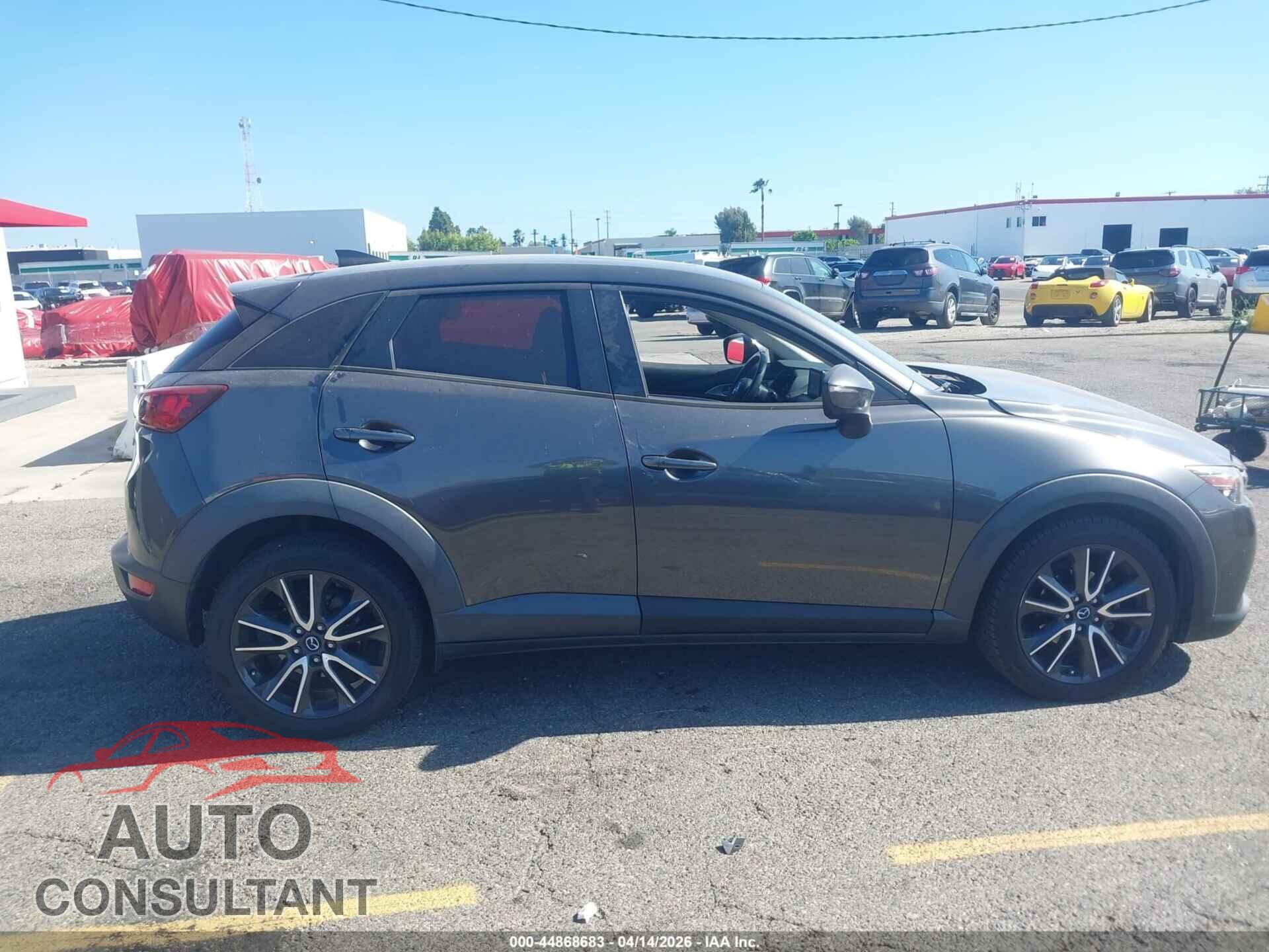 MAZDA CX-3 2018 - JM1DKDC73J0321690