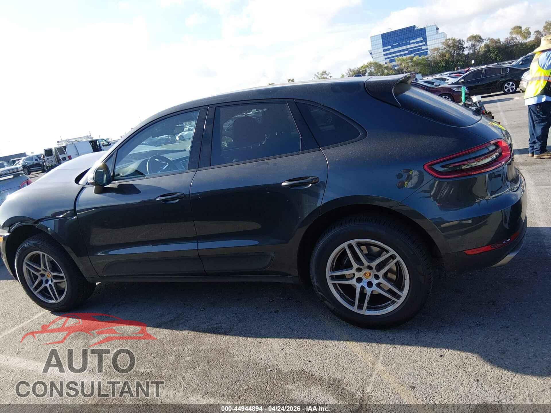 PORSCHE MACAN 2017 - WP1AA2A58HLB80005