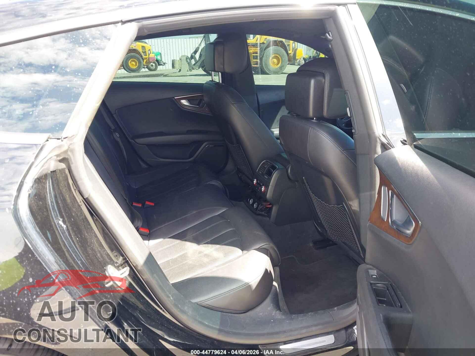 AUDI A7 2013 - WAU2GAFC3DN071209