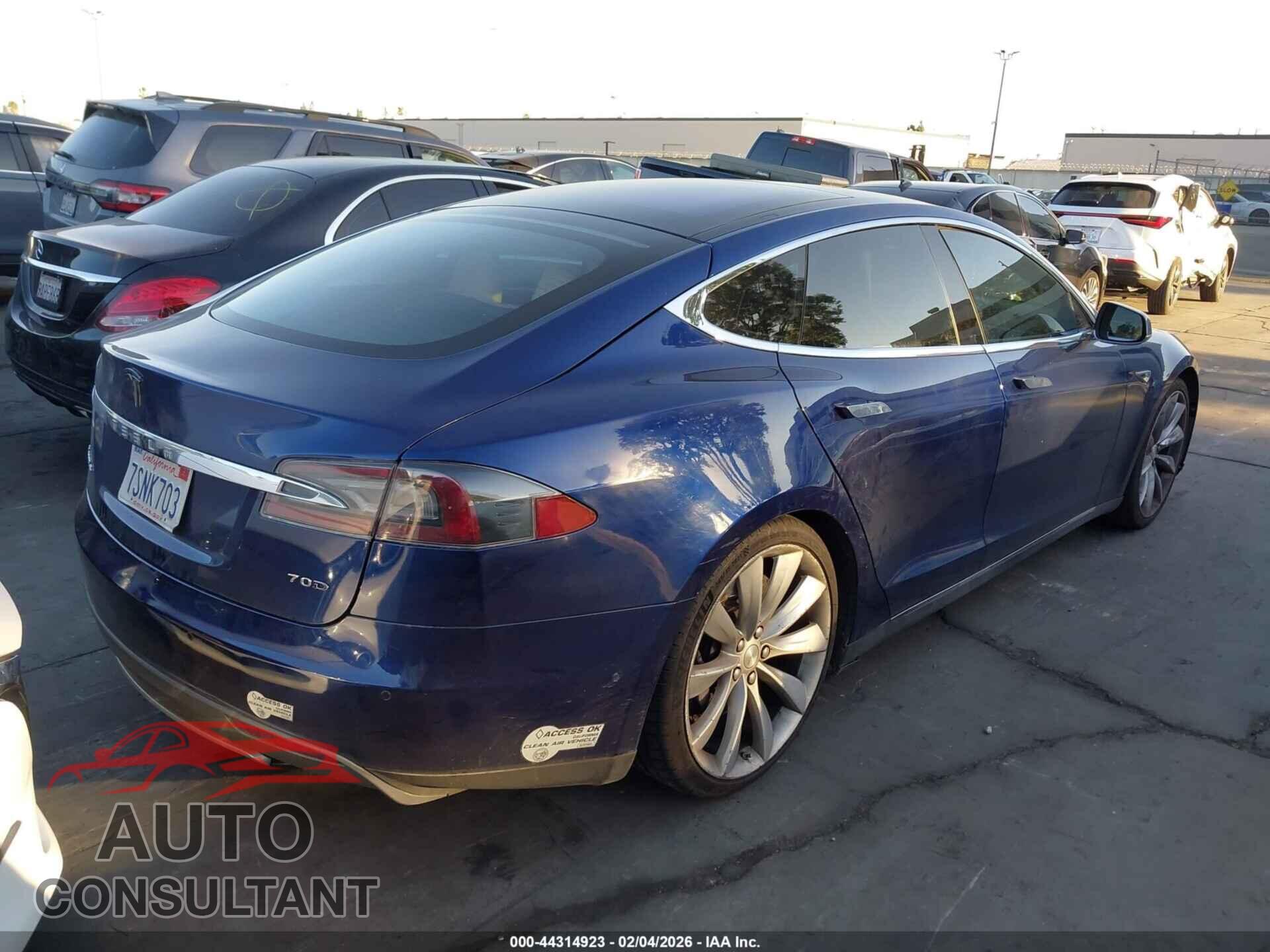 TESLA MODEL S 2016 - 5YJSA1E22GF128953