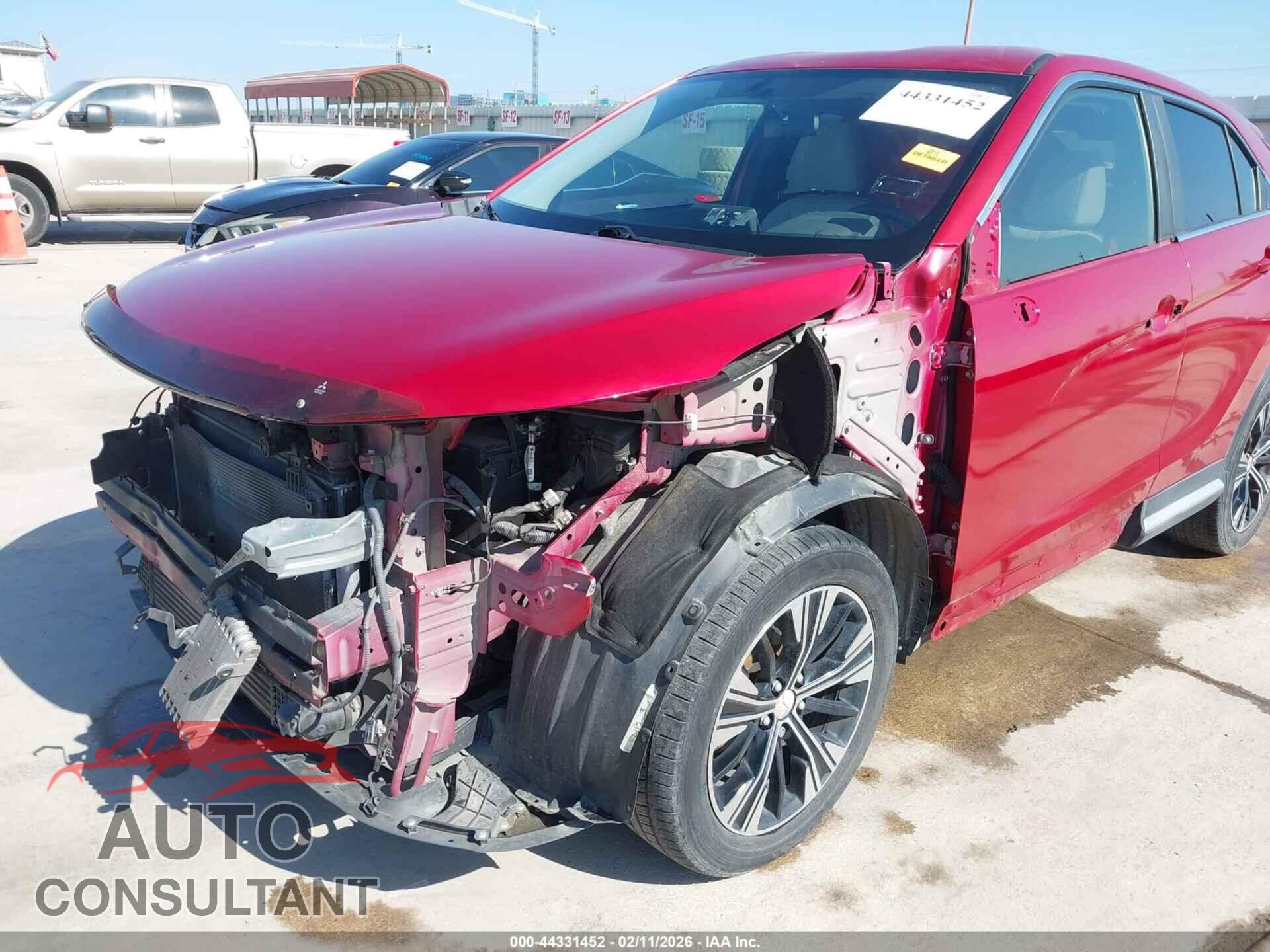 MITSUBISHI ECLIPSE CROSS 2018 - JA4AT5AA3JZ059583