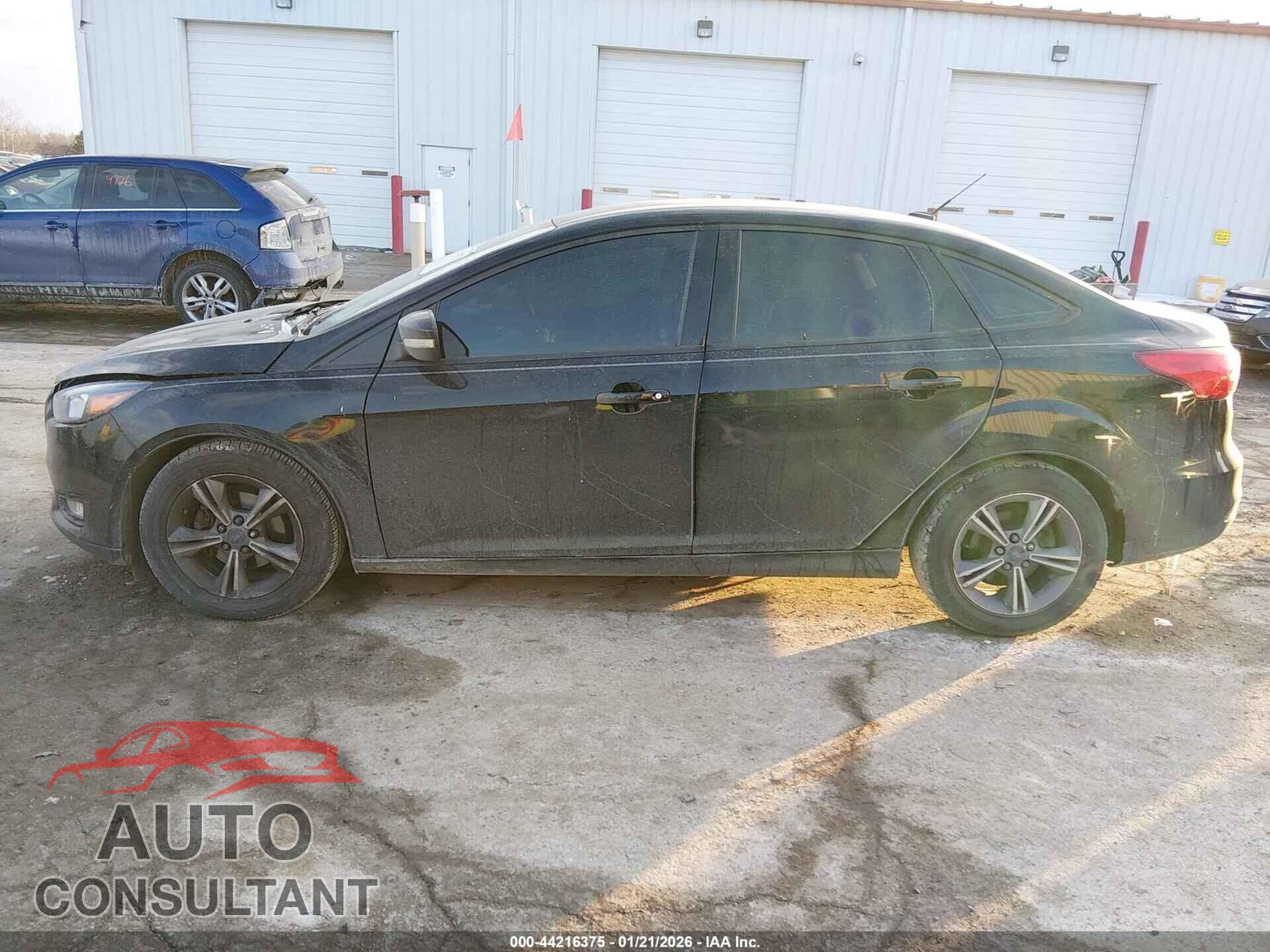 FORD FOCUS 2017 - 1FADP3FE6HL292481