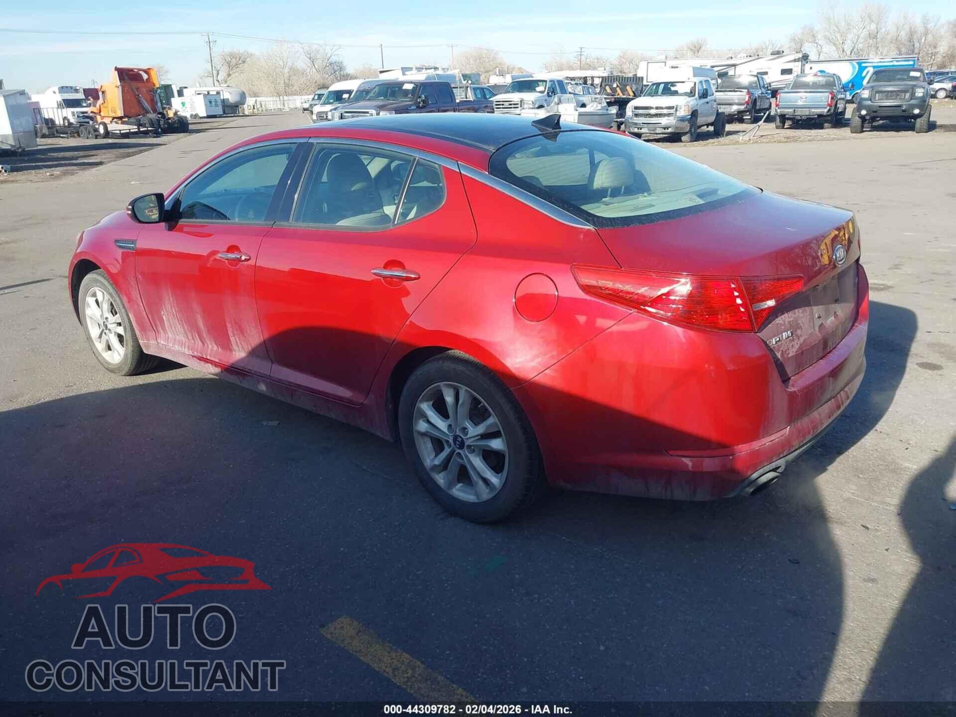 KIA OPTIMA 2011 - KNAGN4A74B5128036