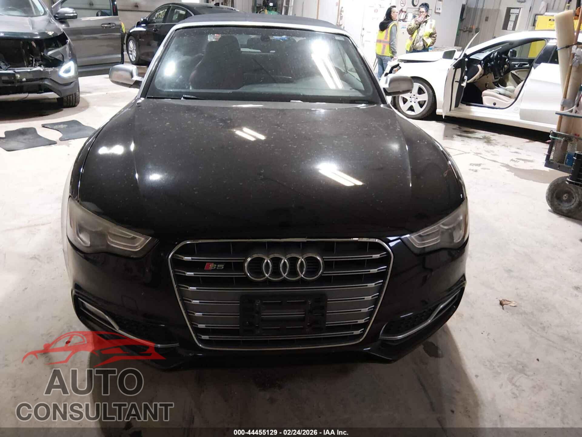 AUDI S5 2013 - WAUCGAFH2DN012863