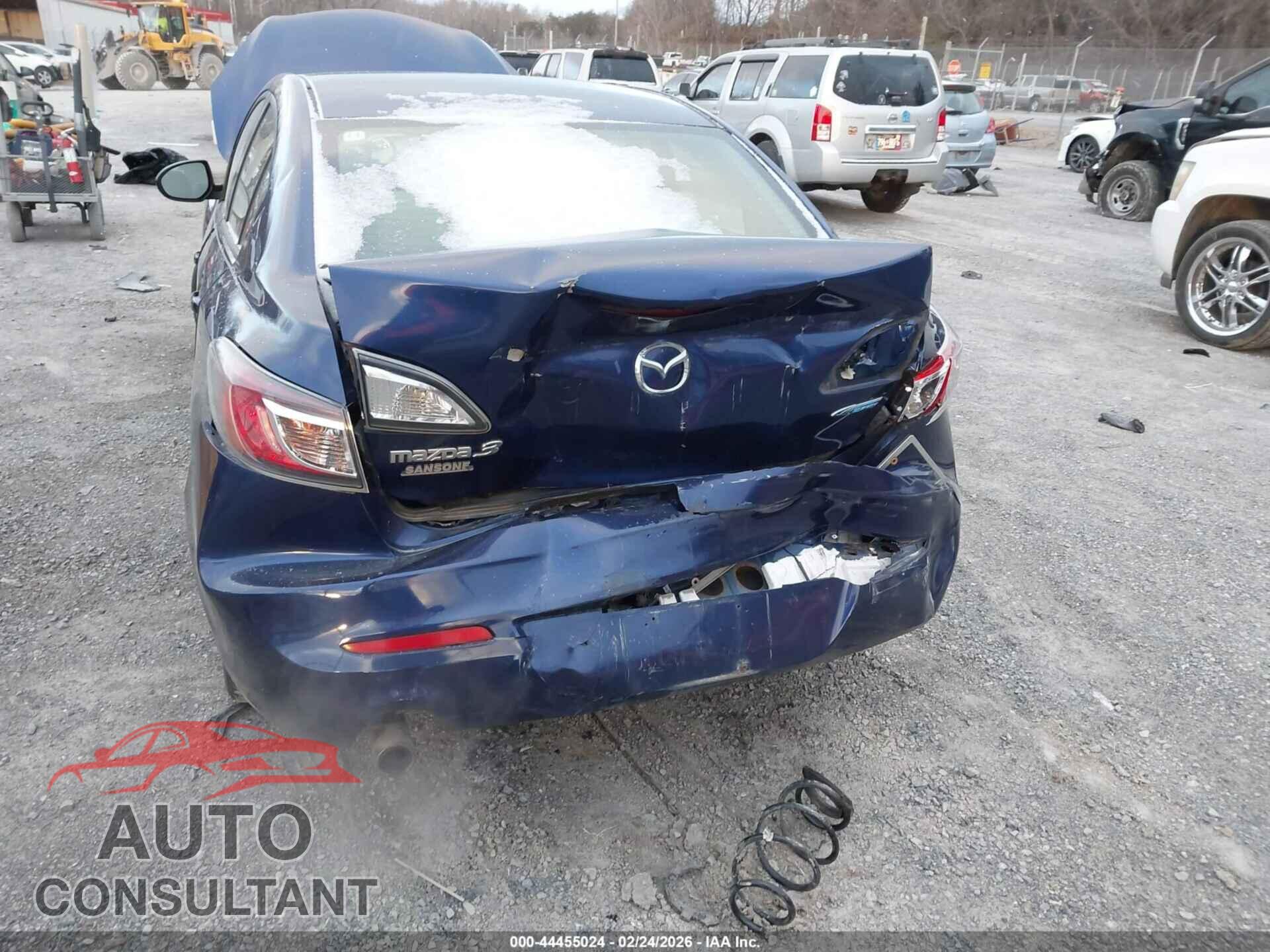 MAZDA MAZDA3 2012 - JM1BL1V83C1662741